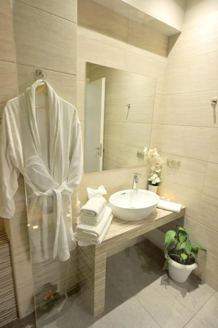 Shower in My Athens House