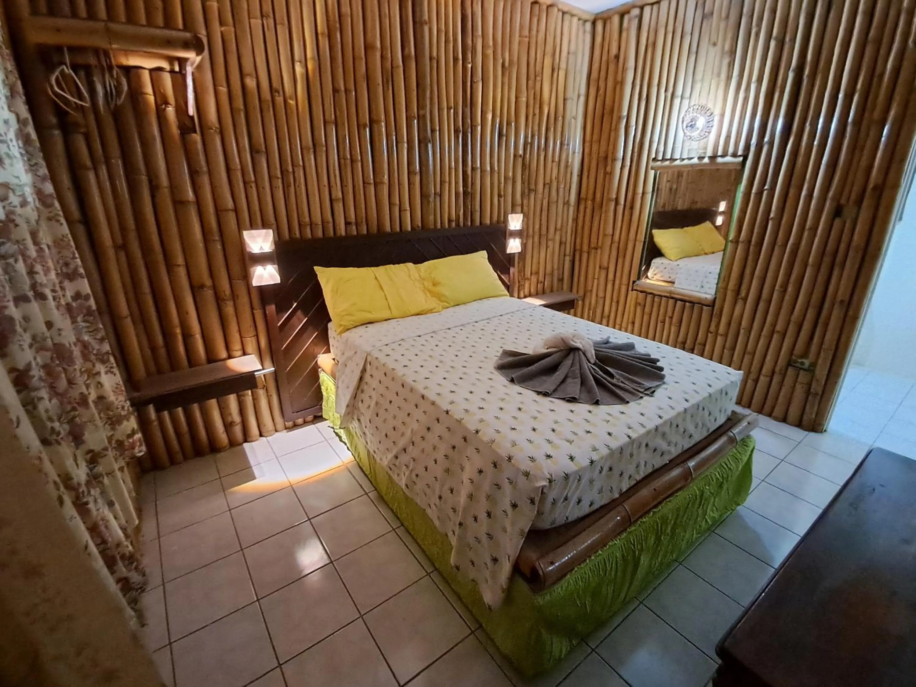 Bed in Barry's Rooms Negril