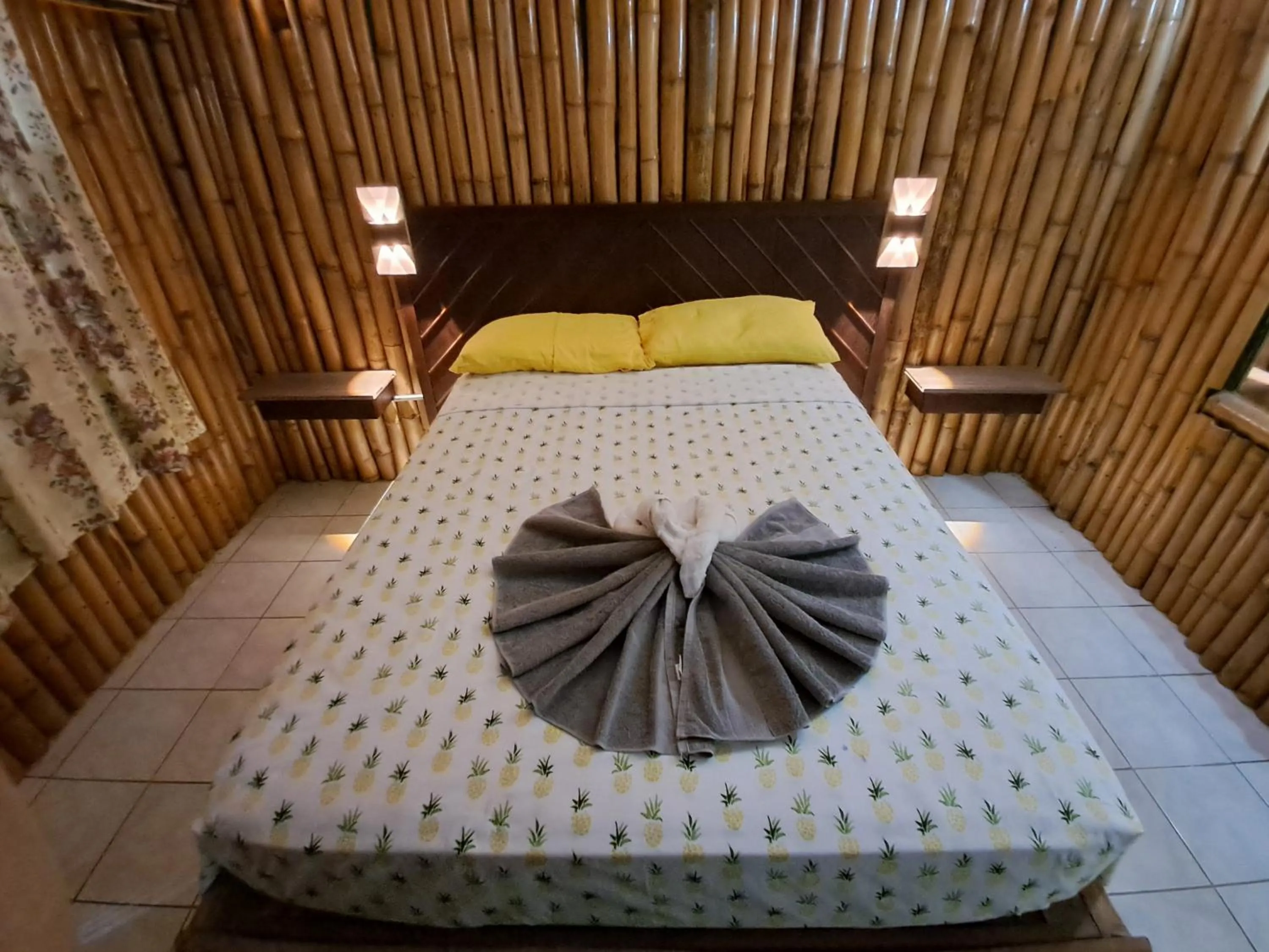 Bed in Barry's Rooms Negril
