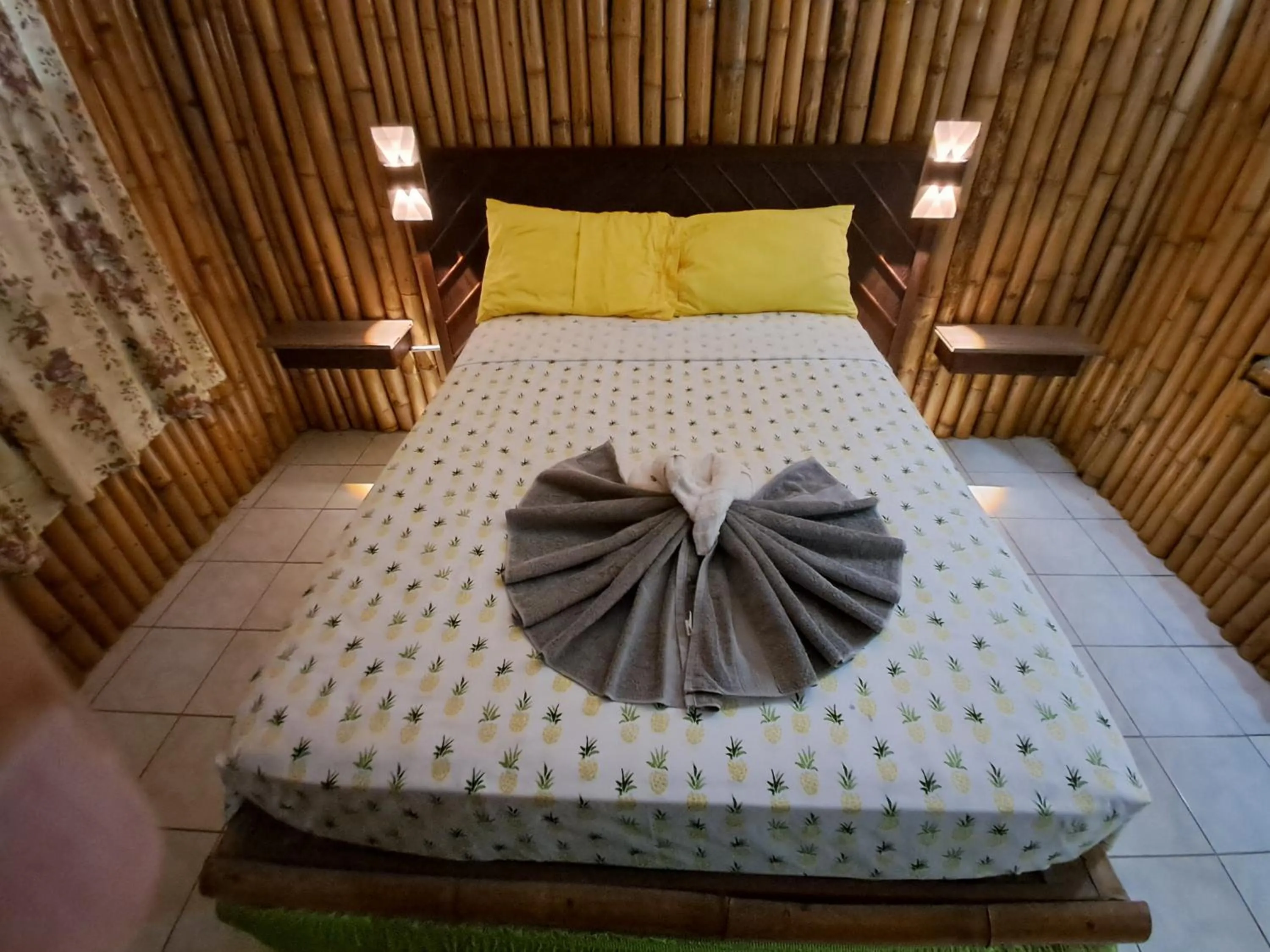 Bed in Barry's Rooms Negril