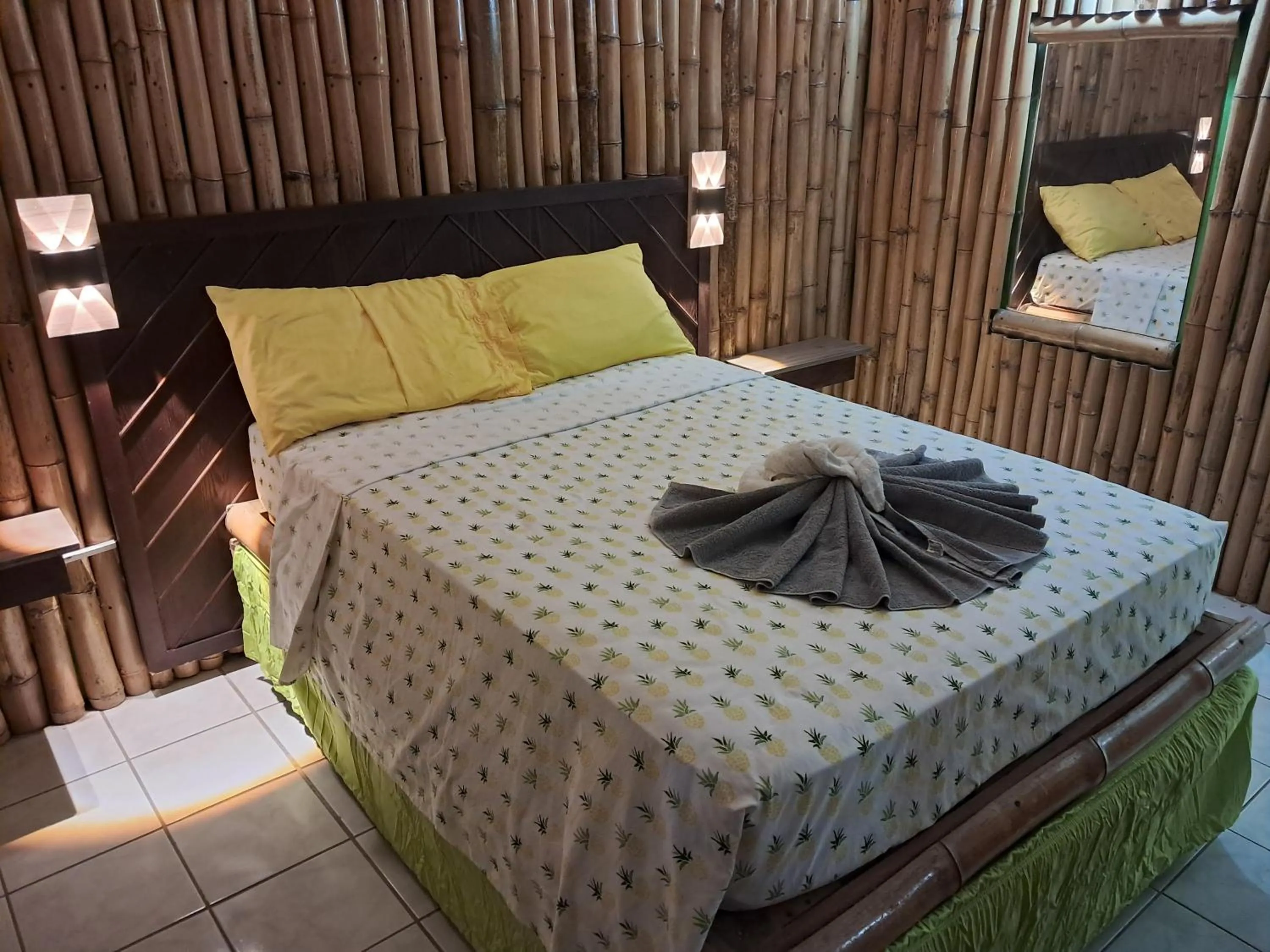 Bed in Barry's Rooms Negril