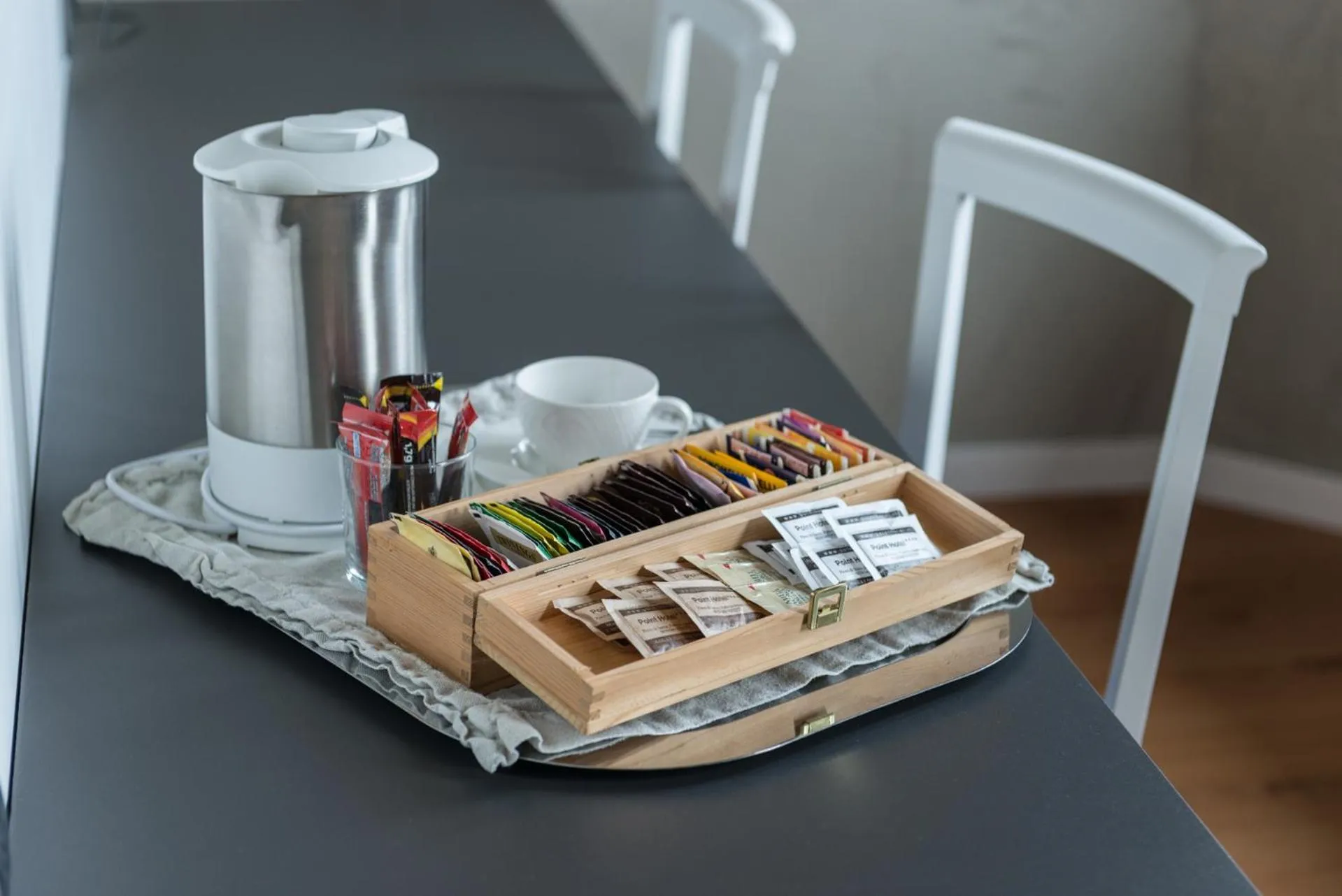 Coffee/tea facilities in Point Hotel