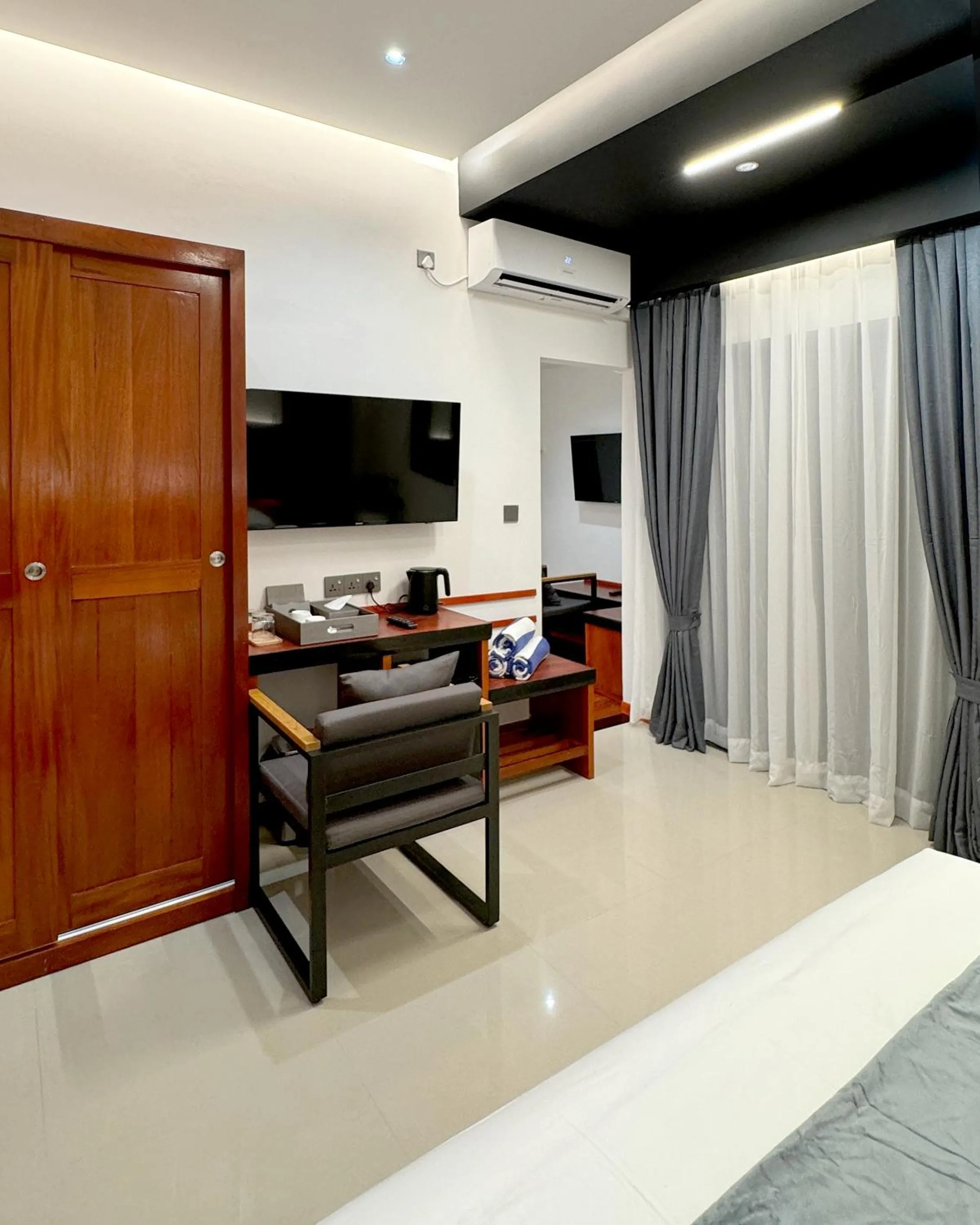 TV and multimedia, Bed in Baa Sand Maldives
