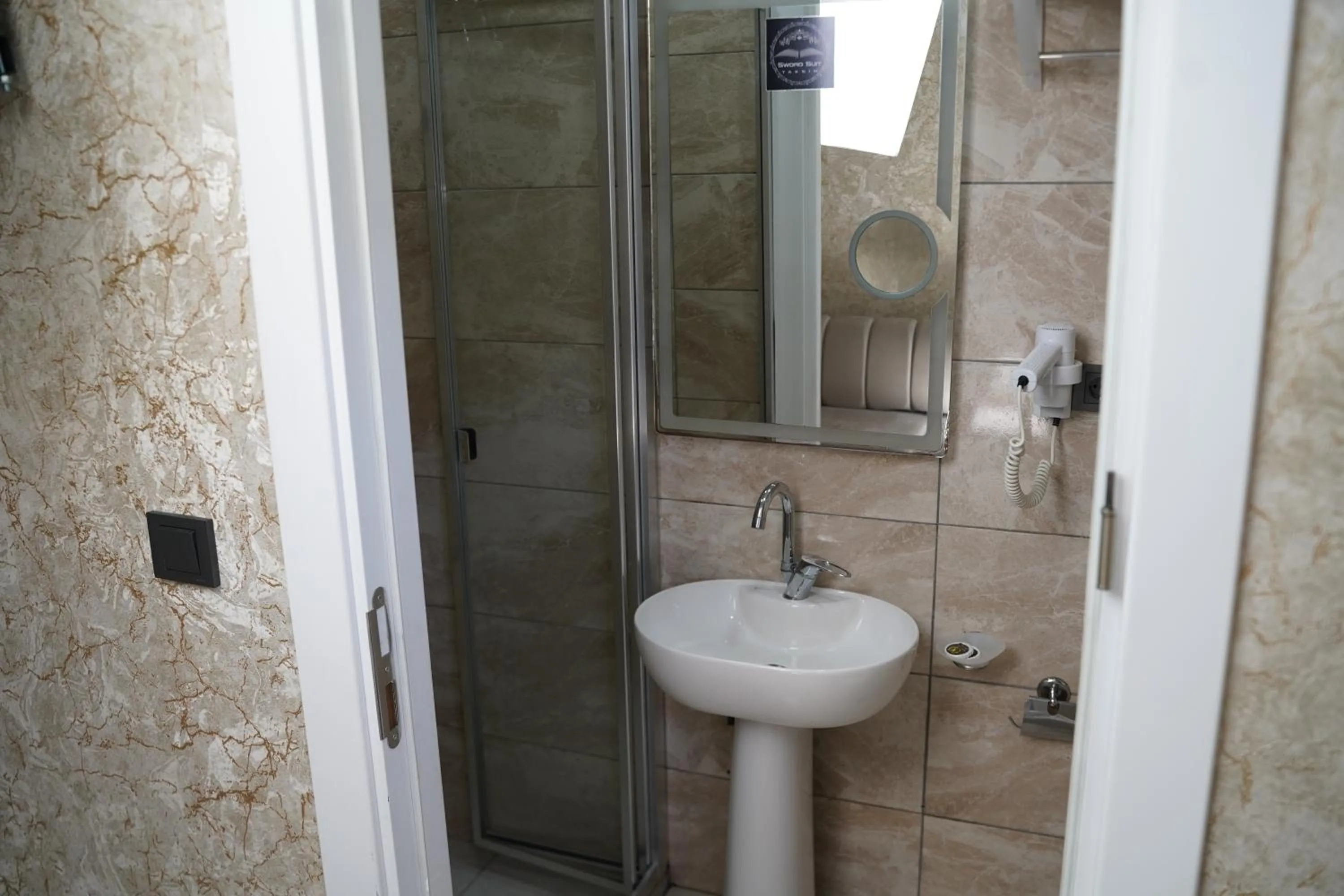 Toilet in Sword Suit Hotel