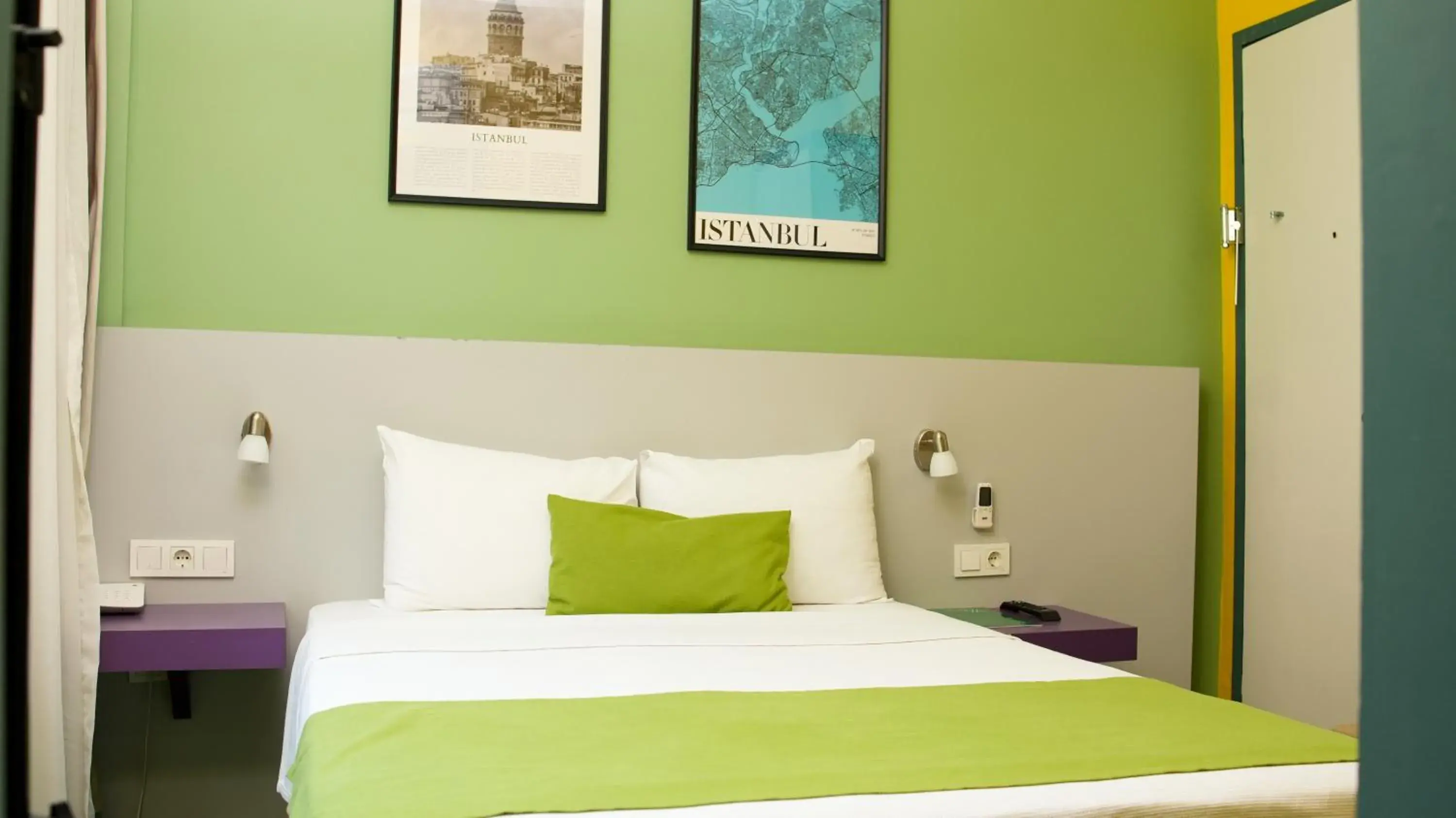 Bed in Mini Harem Hotel Bed in Mini Harem Hotel