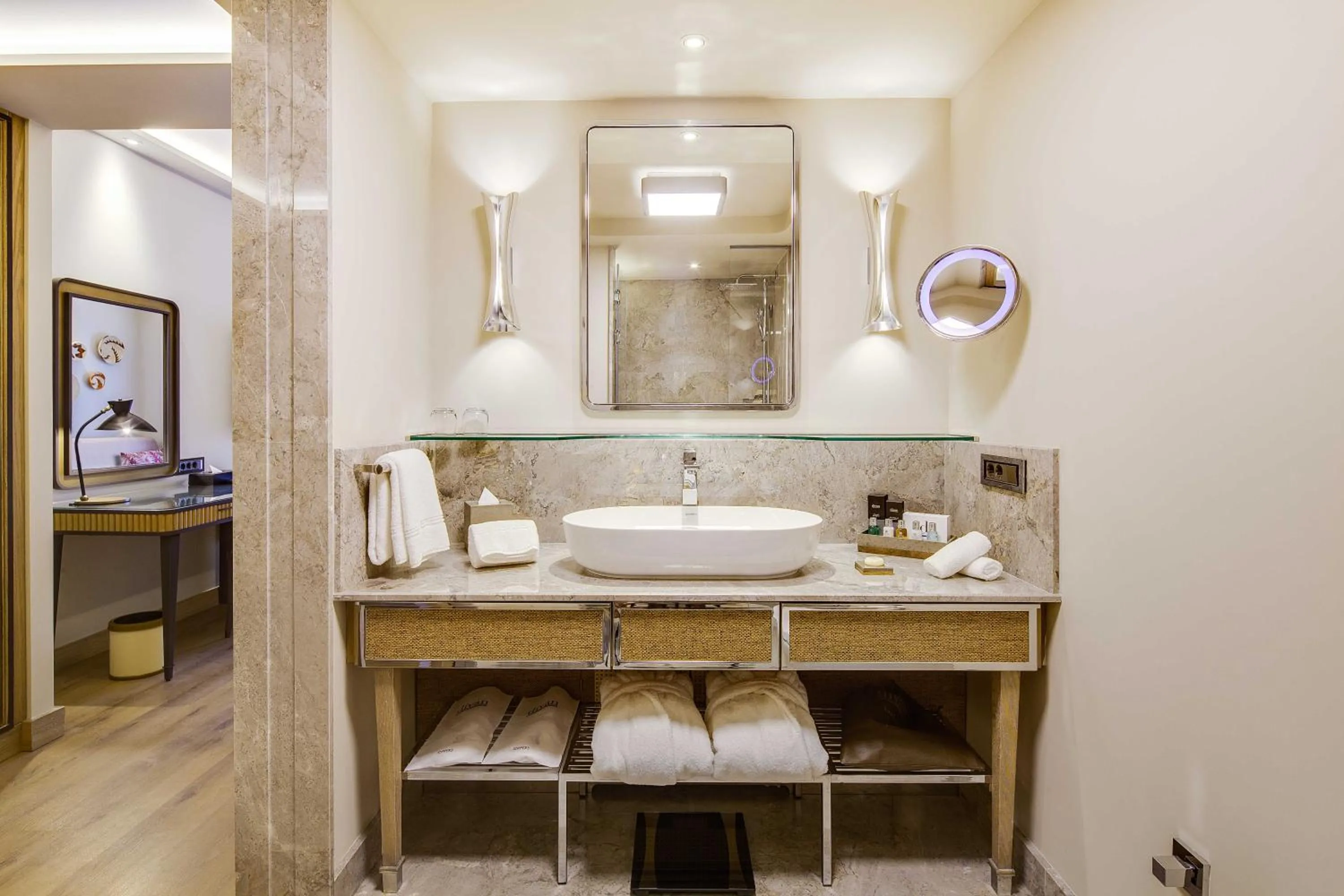 Toilet in Divan Bodrum Palmira