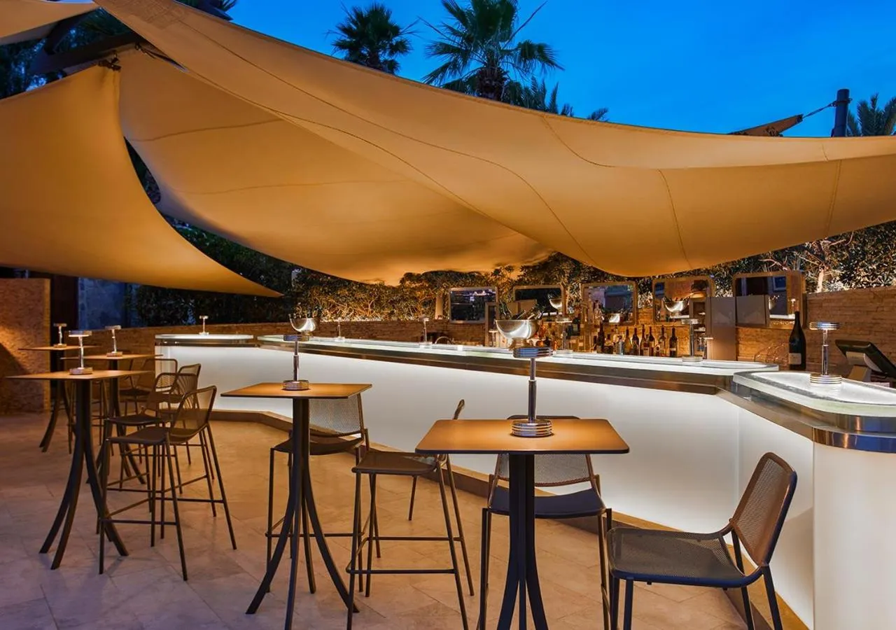 Restaurant/places to eat in Divan Bodrum Palmira