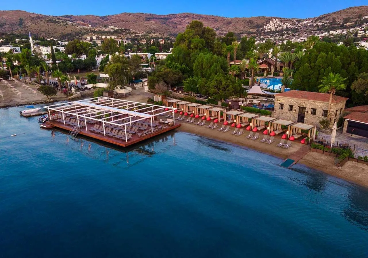 Beach in Divan Bodrum Palmira