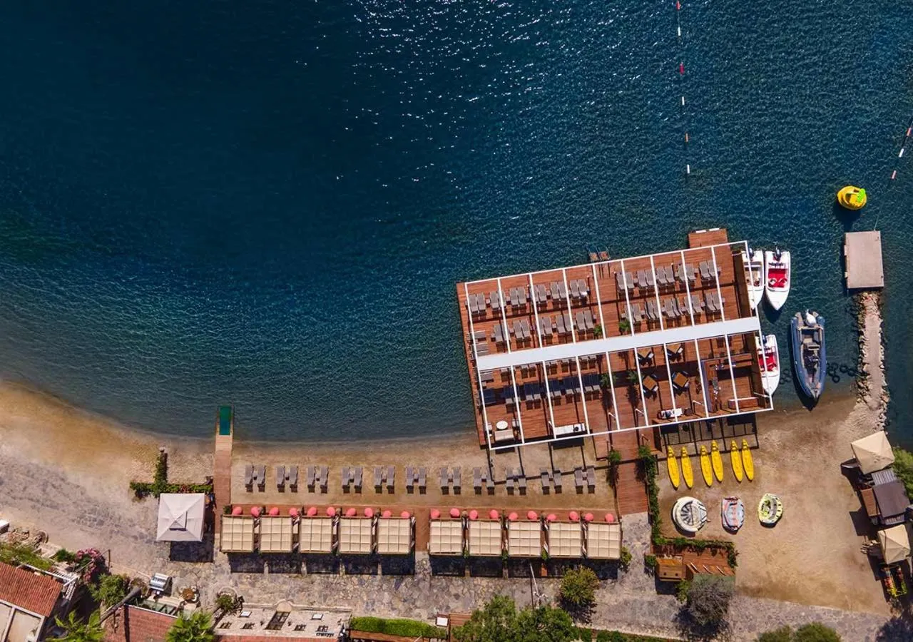 Beach in Divan Bodrum Palmira