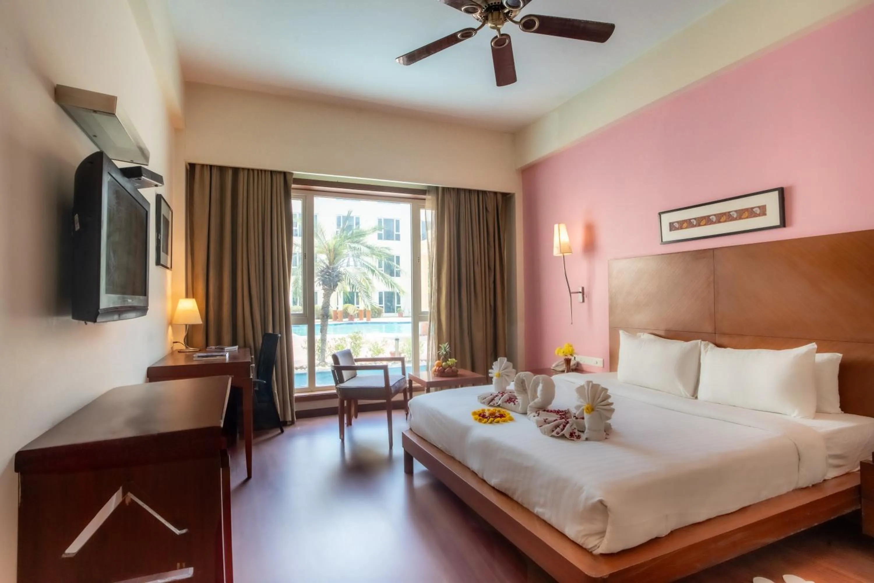 Bed in The Sky Imperial, Jaipur