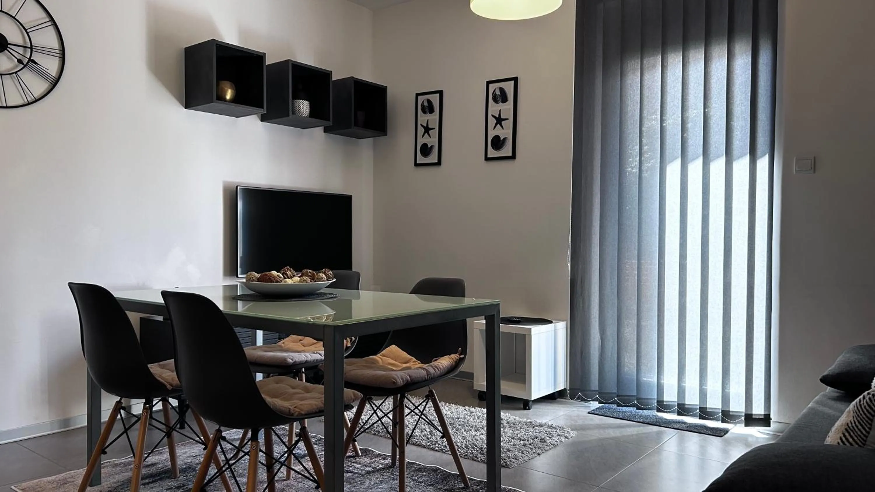 Ivni Apartmani