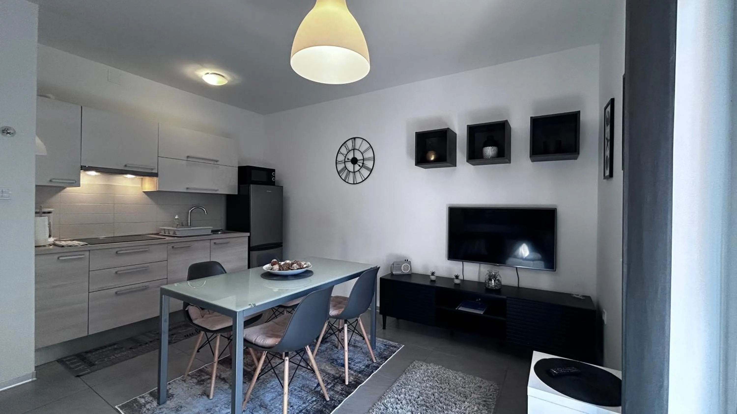 Ivni Apartmani