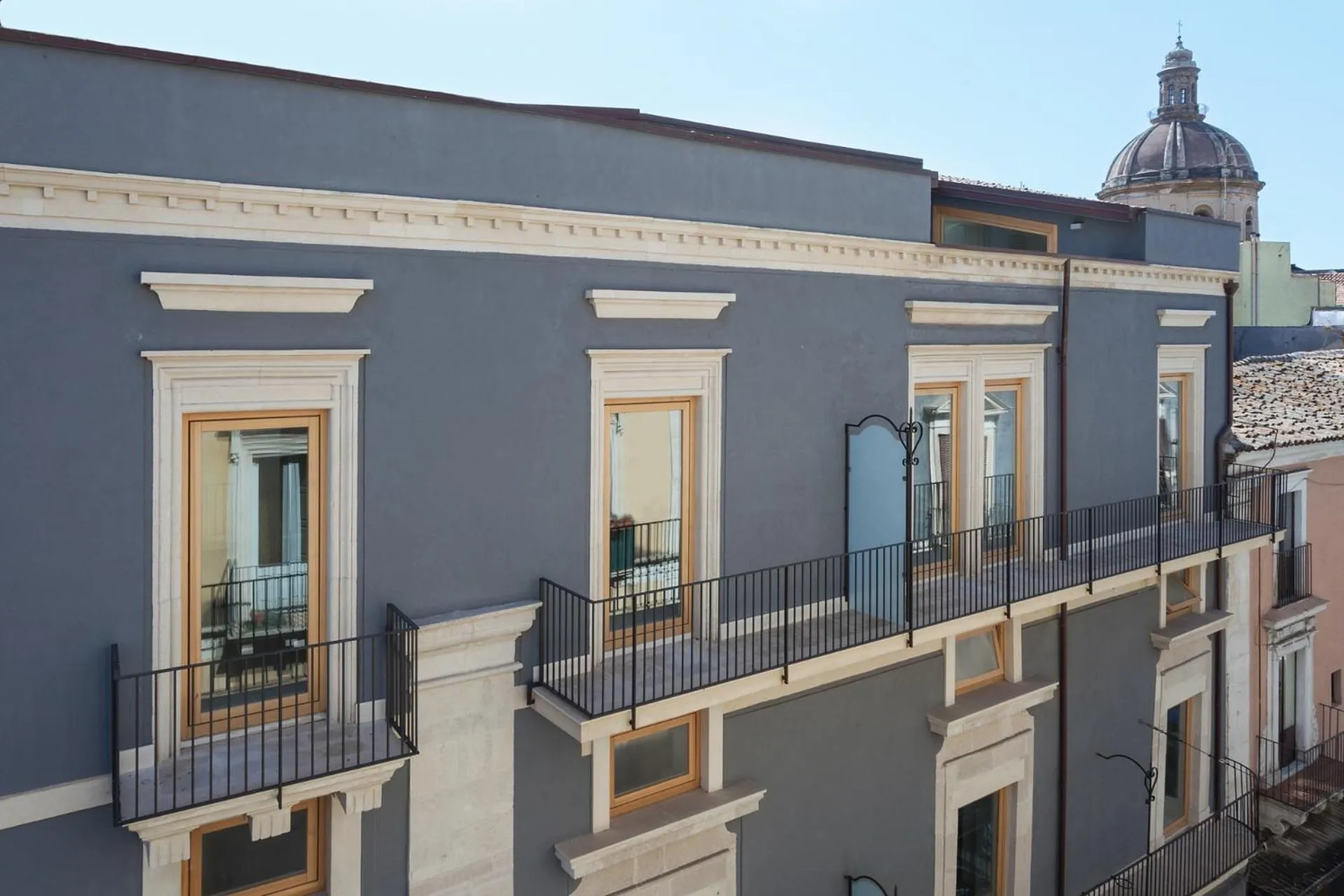 Property building in Stesicoro Exclusive House