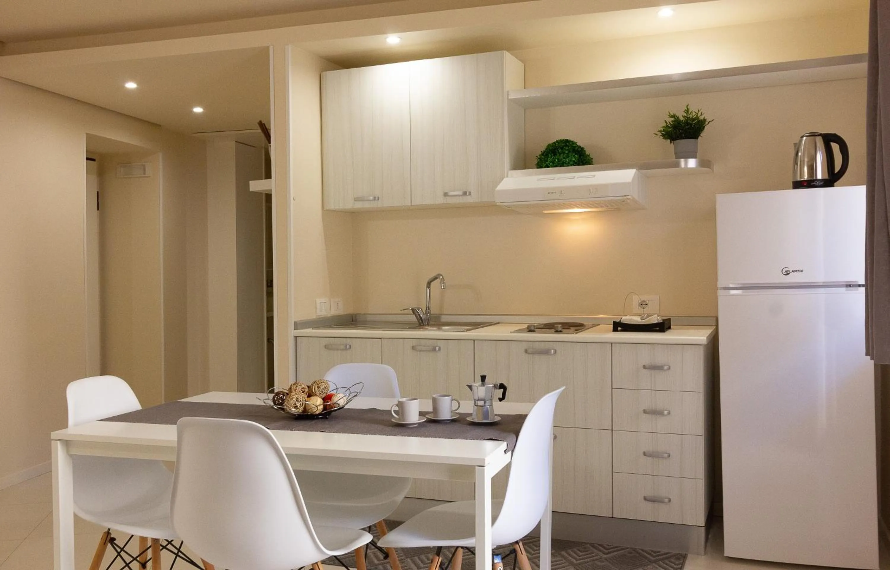 Coffee/tea facilities in Stesicoro Exclusive House