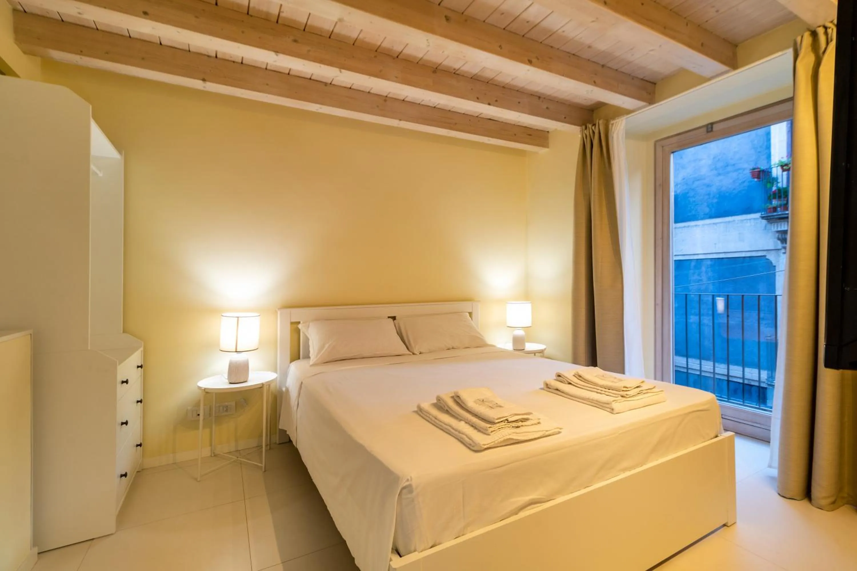 Bedroom, Bed in Stesicoro Exclusive House