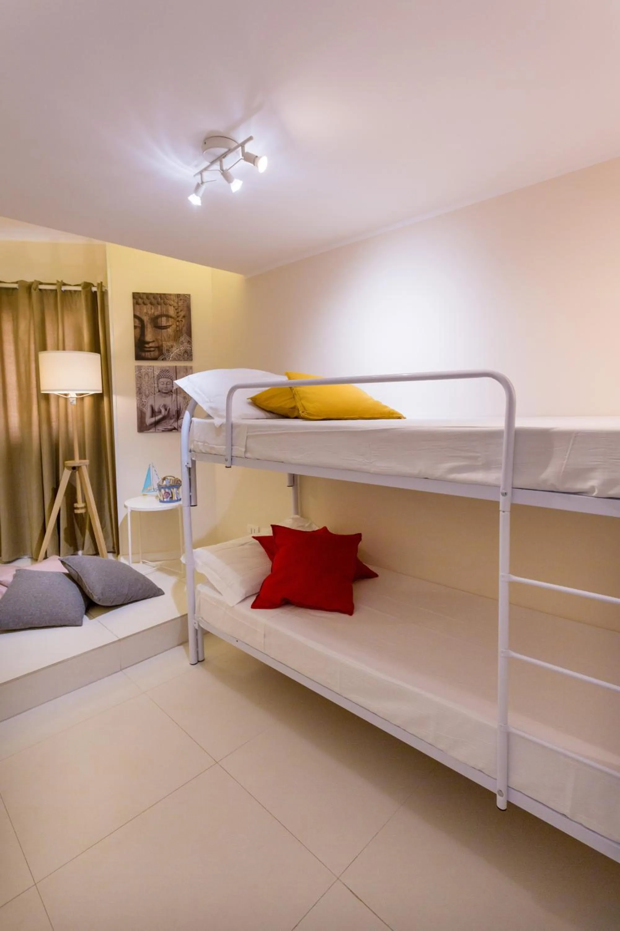 Decorative detail, Bed in Stesicoro Exclusive House