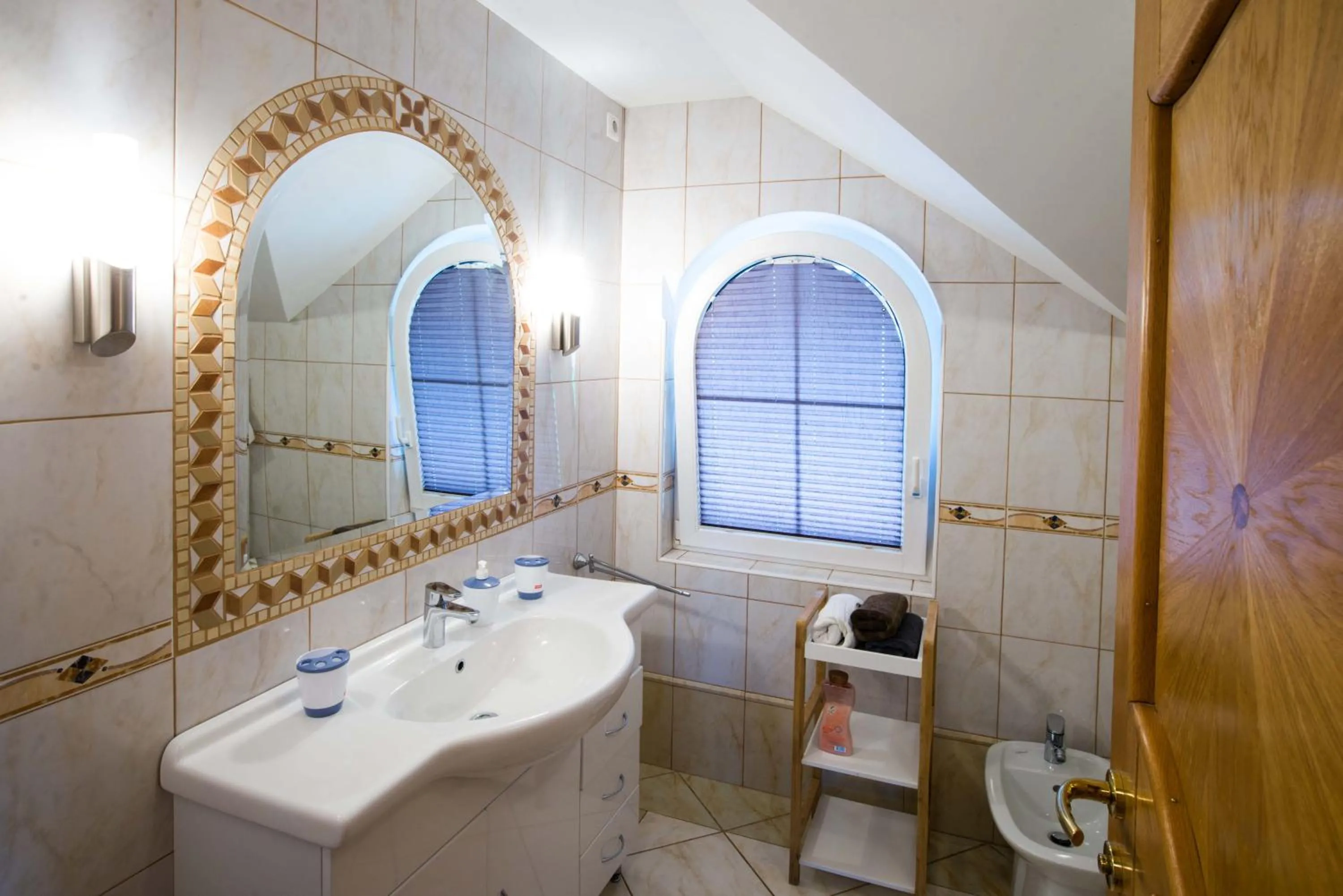 Bathroom in Rooms Ambrožič
