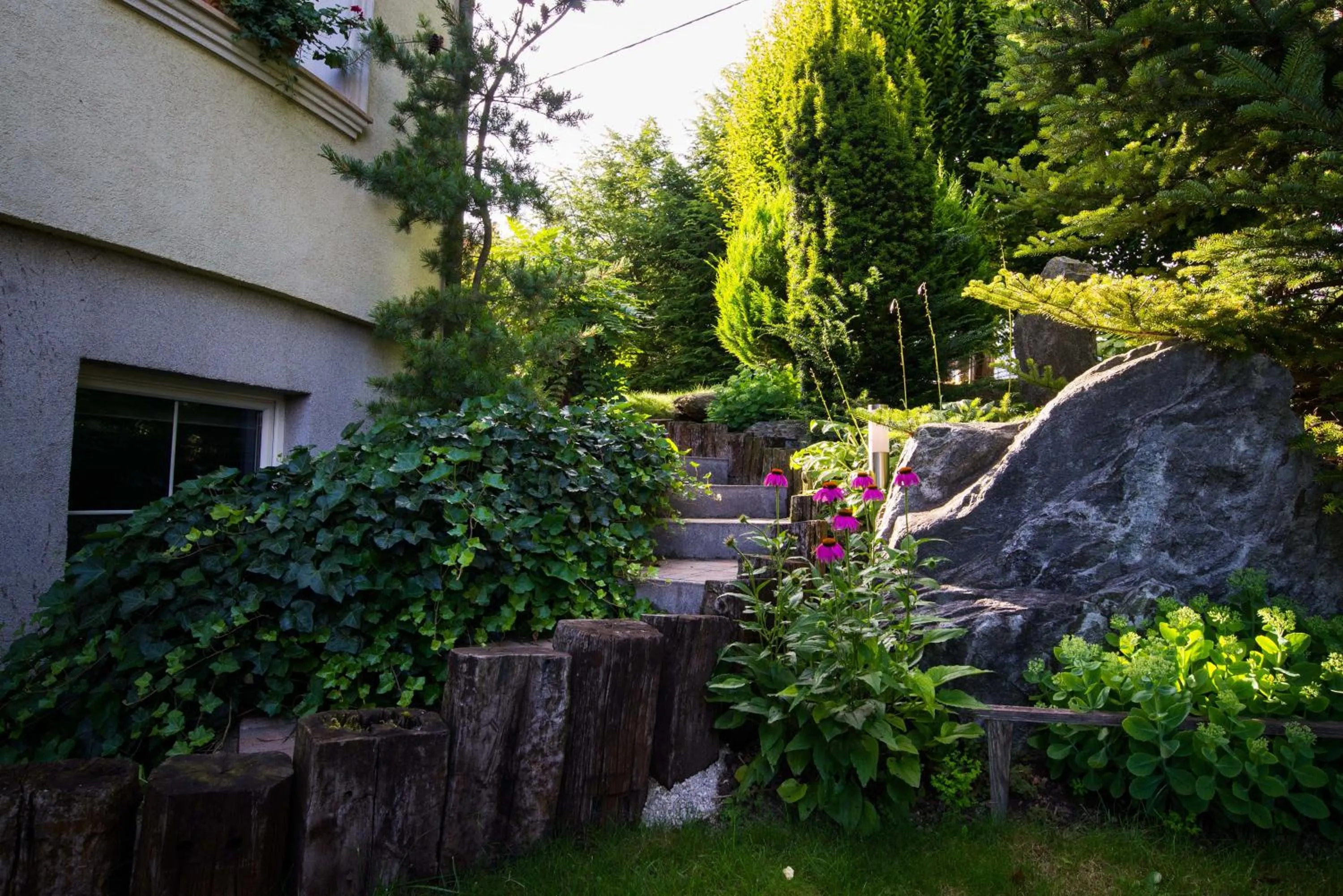 Garden in Rooms Ambrožič