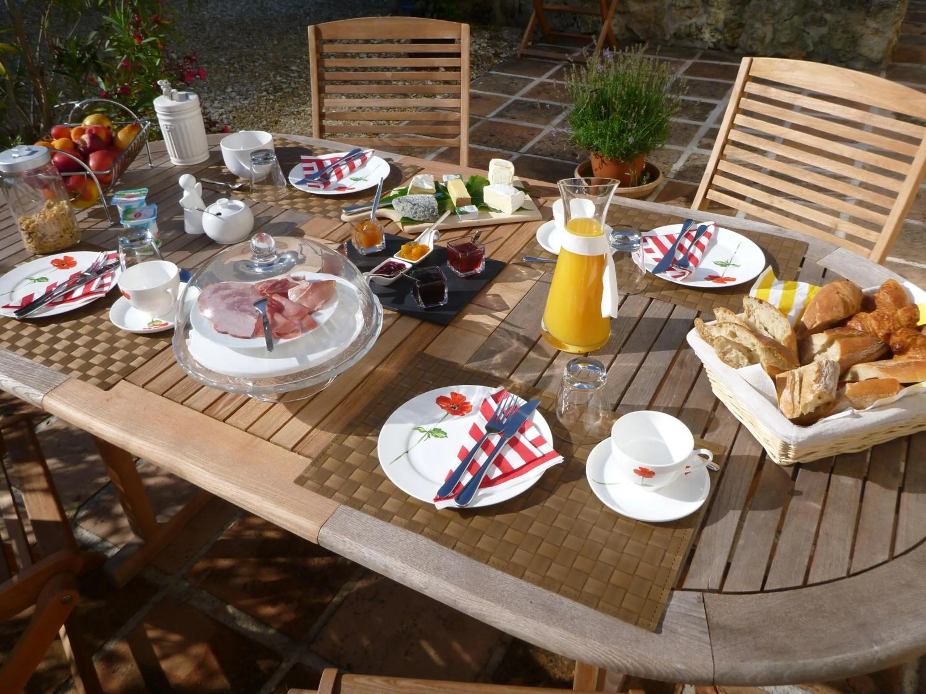 Breakfast in Domaine du Papillon