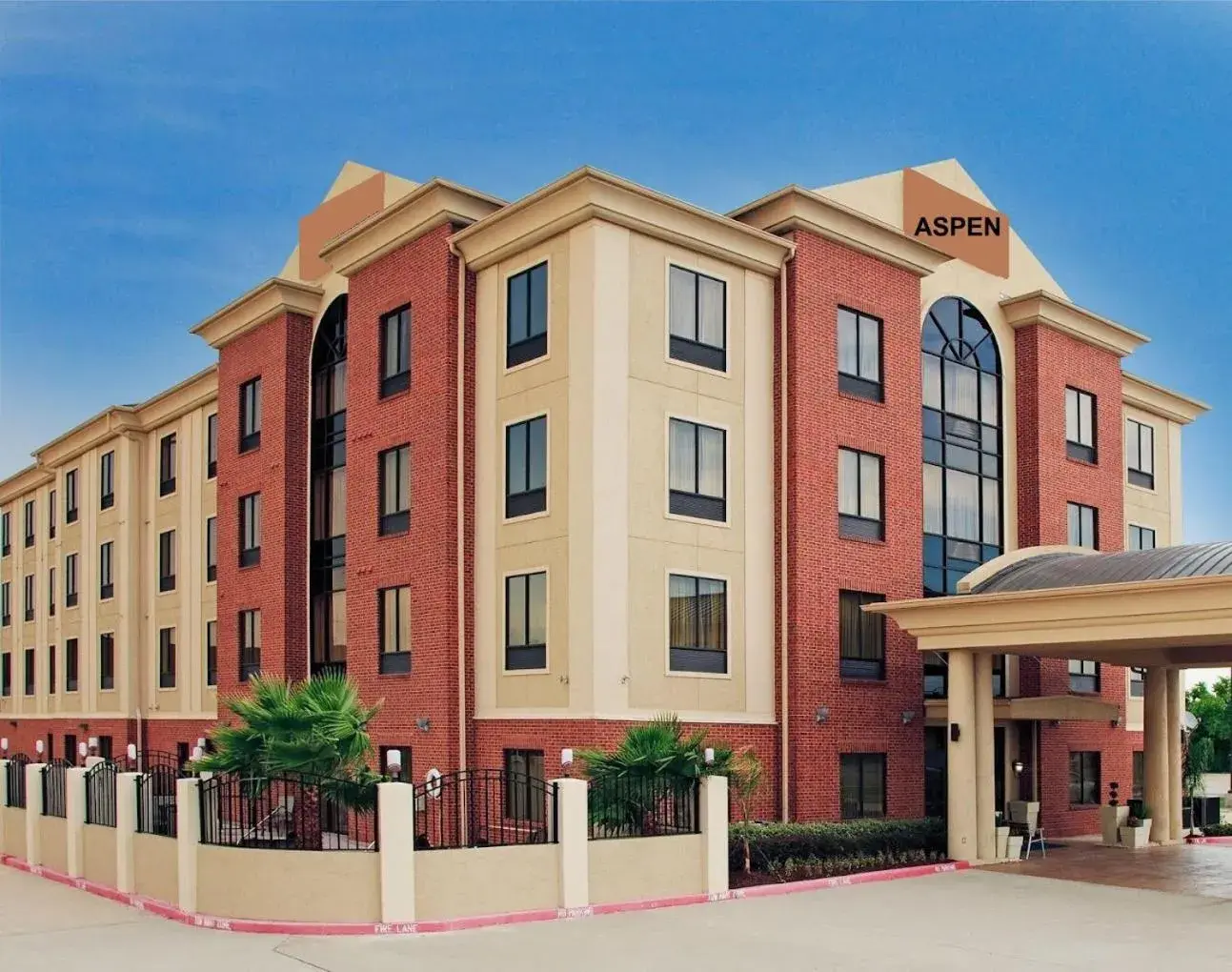 ASPEN GRAND HOTEL LaPorte ASPEN GRAND HOTEL LaPorte