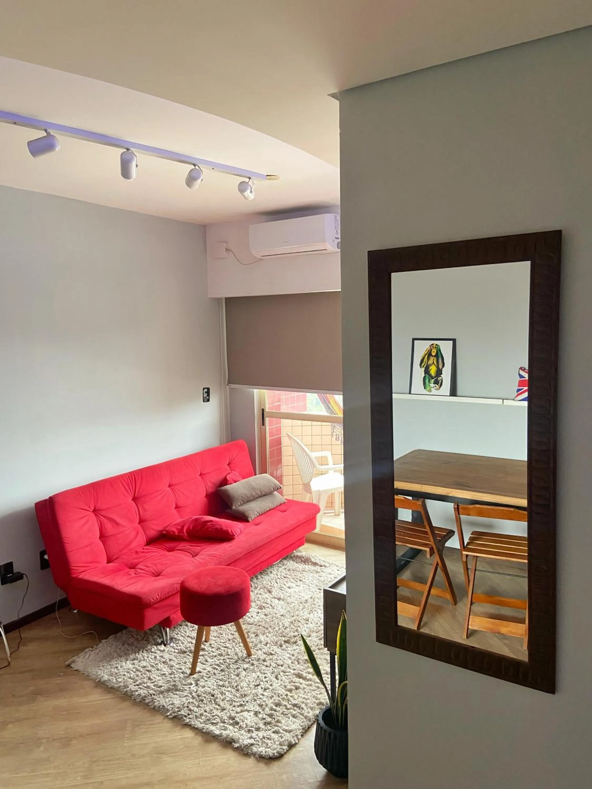 Apê completo bem no centro