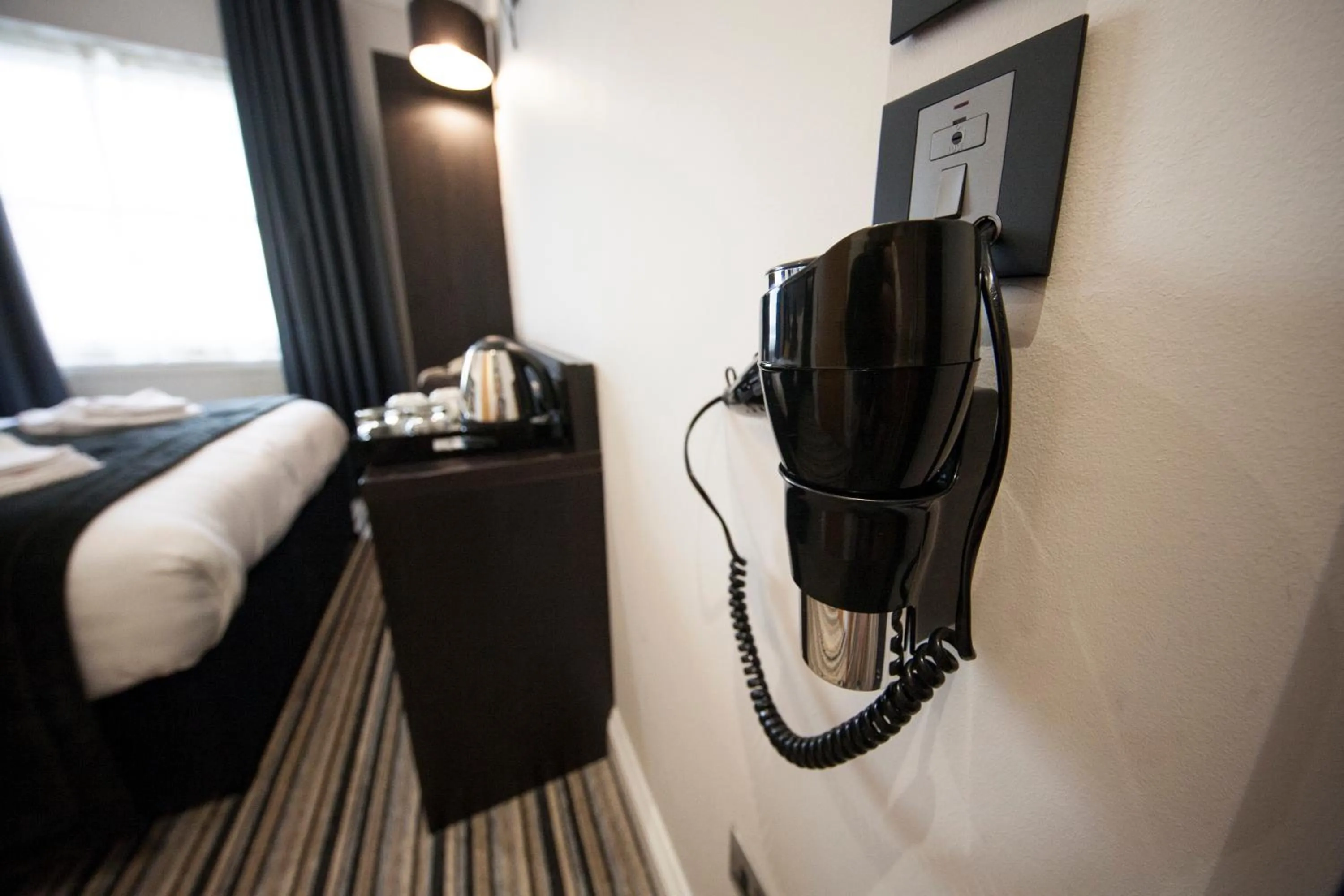 Other, Bed in St George's Inn Victoria