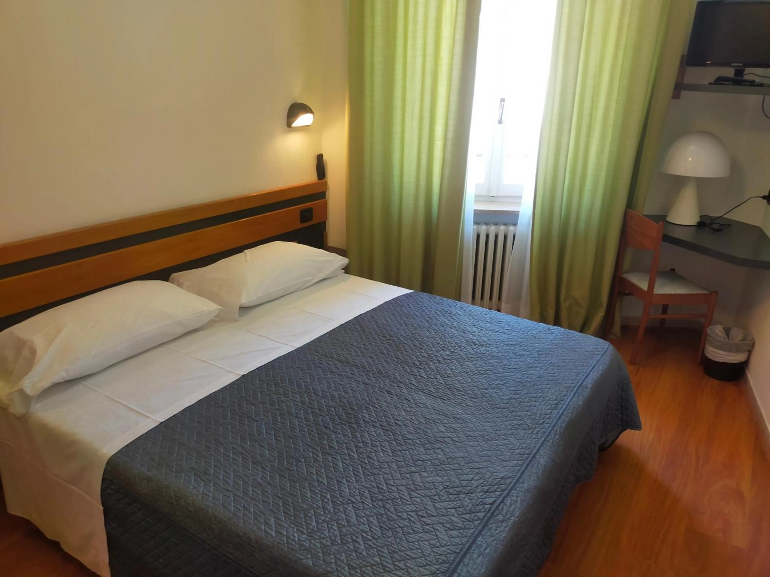 Bed in Hotel Roma Assisi
