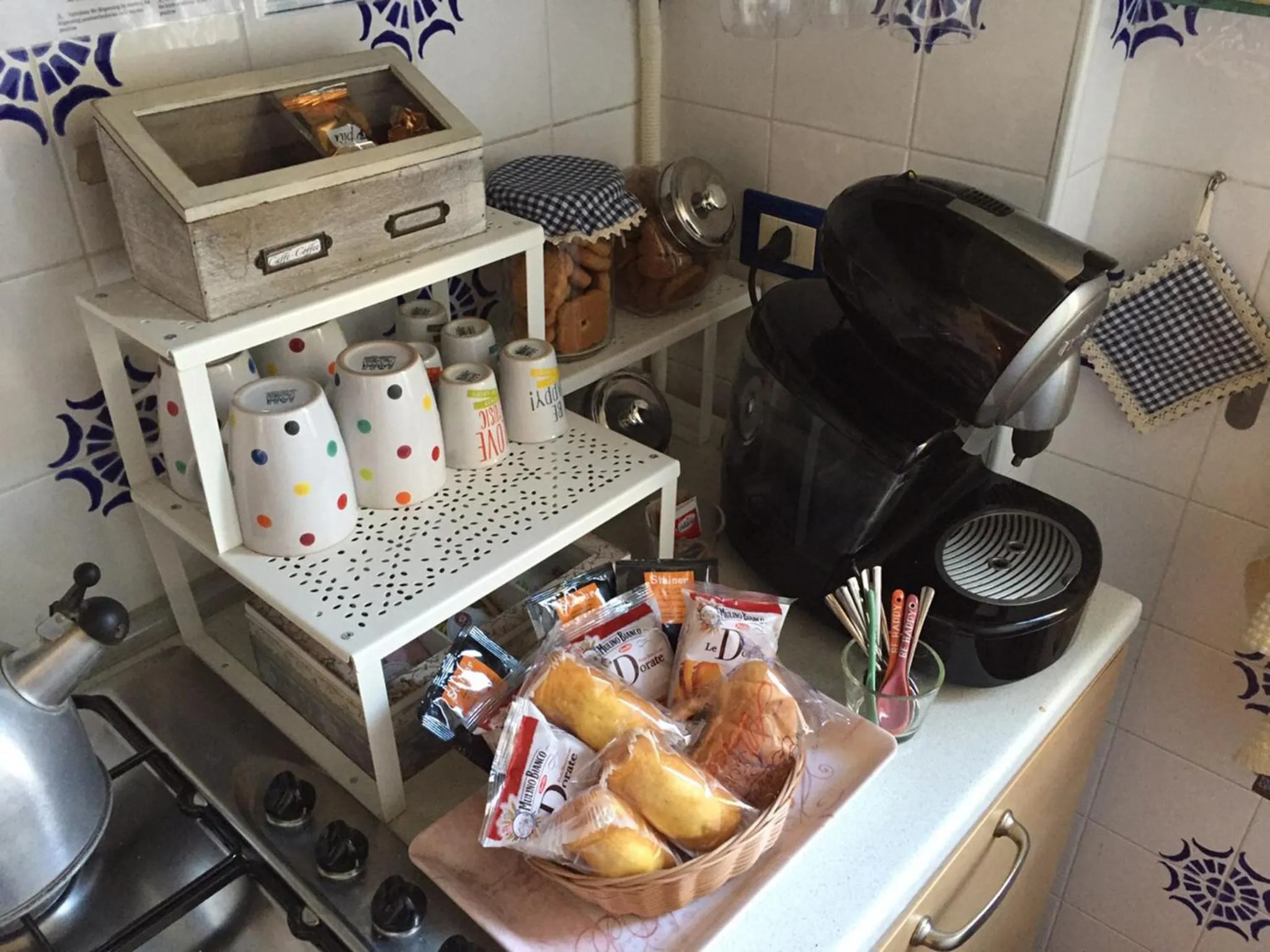 Restaurant/places to eat in Locanda dei Poeti Rooms & Apartments