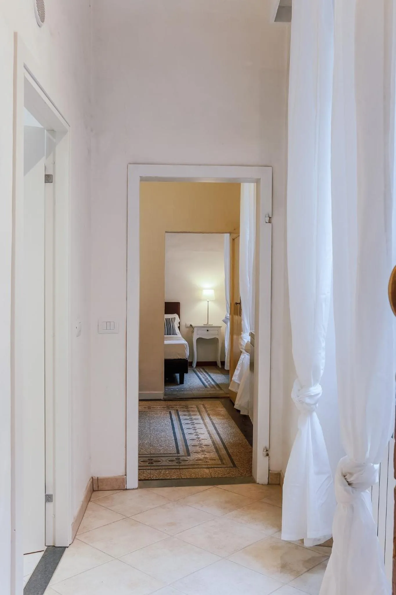 Facade/entrance, Bed in Locanda dei Poeti Rooms & Apartments