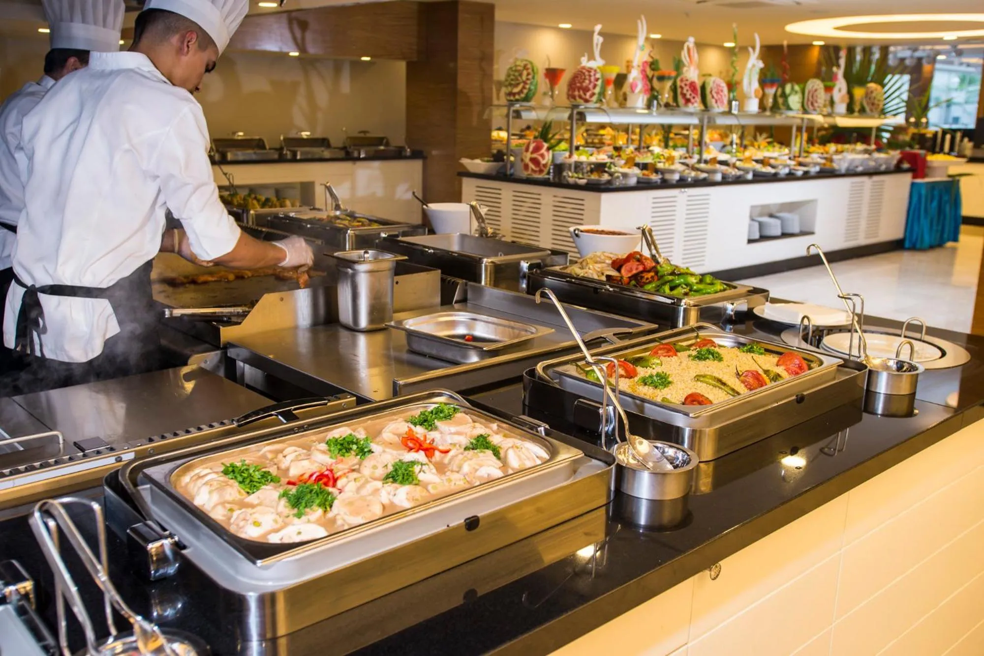 Restaurant/places to eat in Palm World Side Resort &amp; Spa