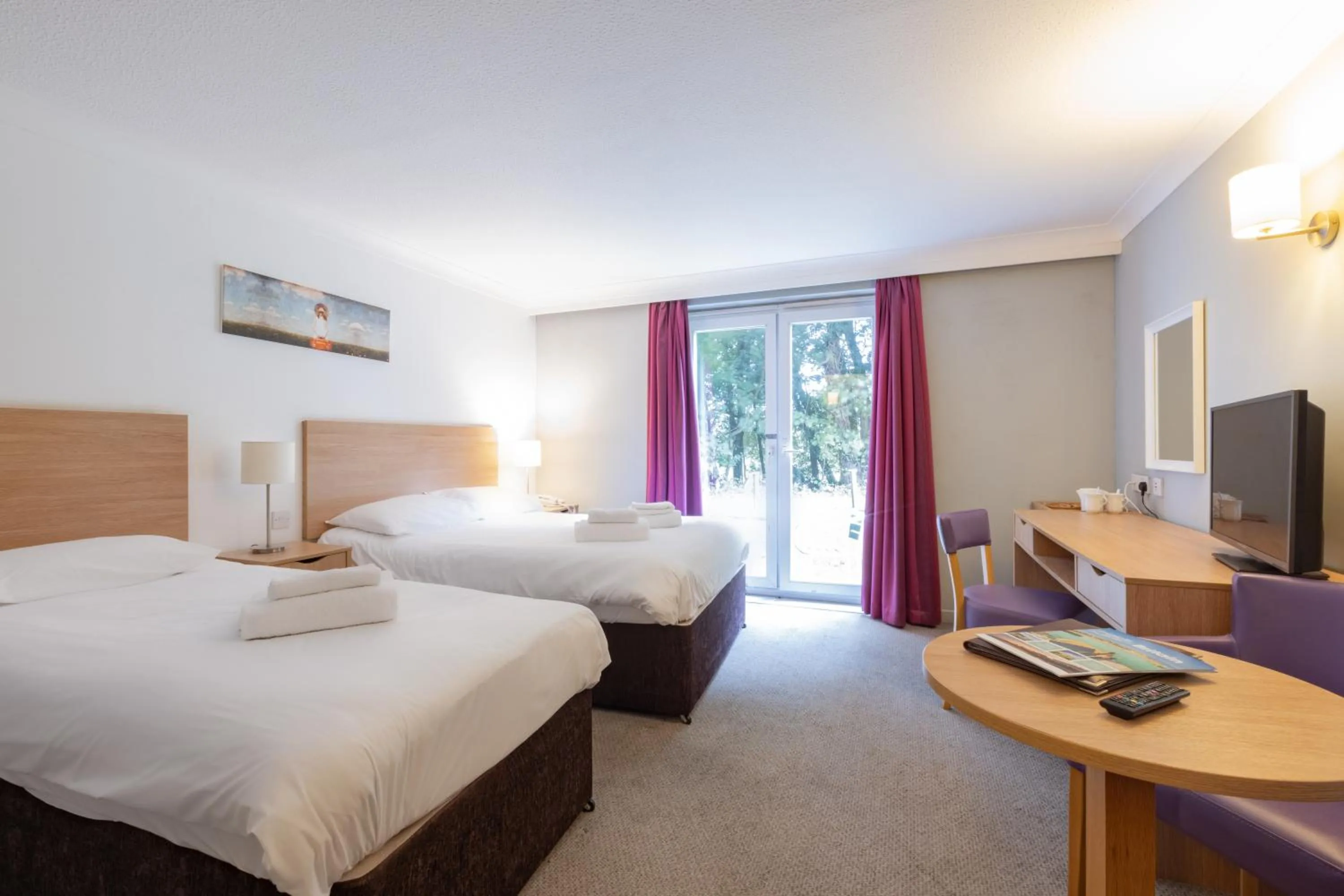 Bed in The Caledonian Island Hotel