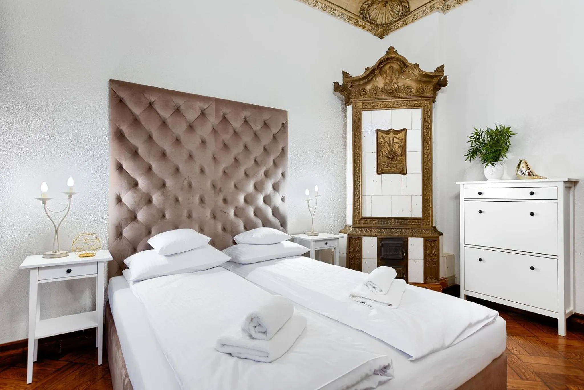 Bed in Aparthotel 1899 by Platinum