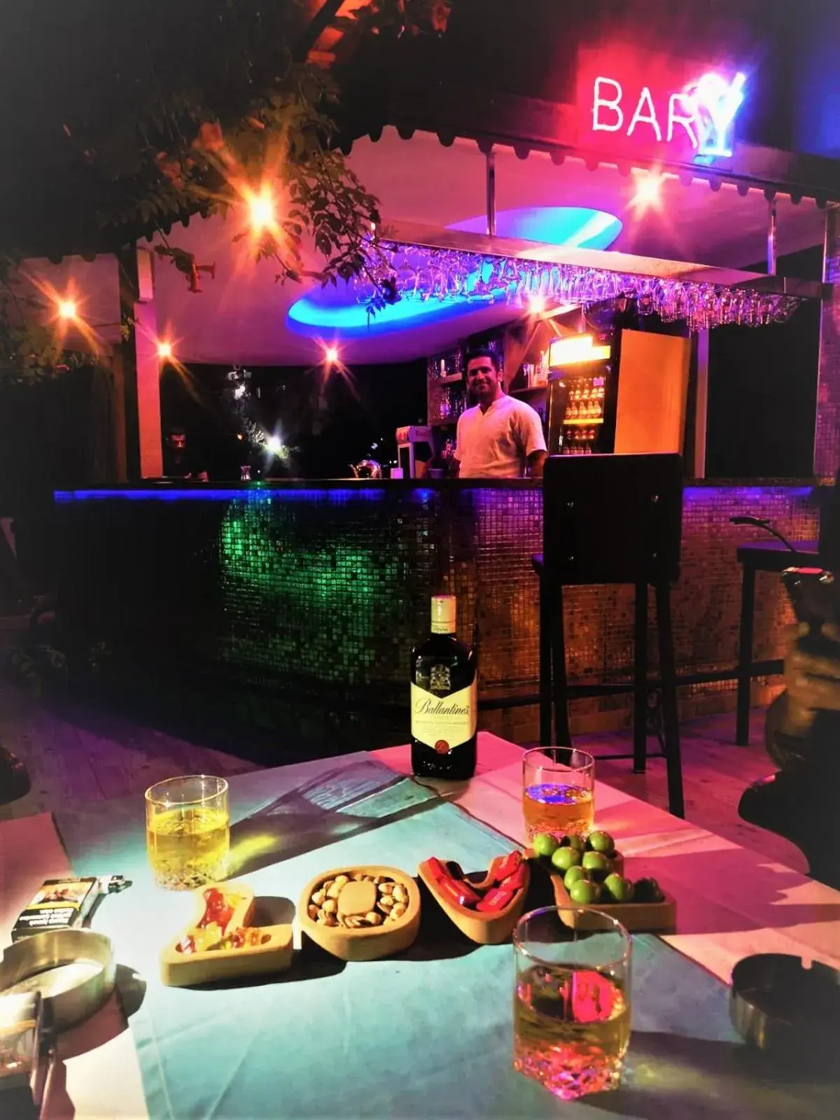 Restaurant/places to eat in Select Suite & Apart Hotel Restaurant/places to eat in Select Suite & Apart Hotel