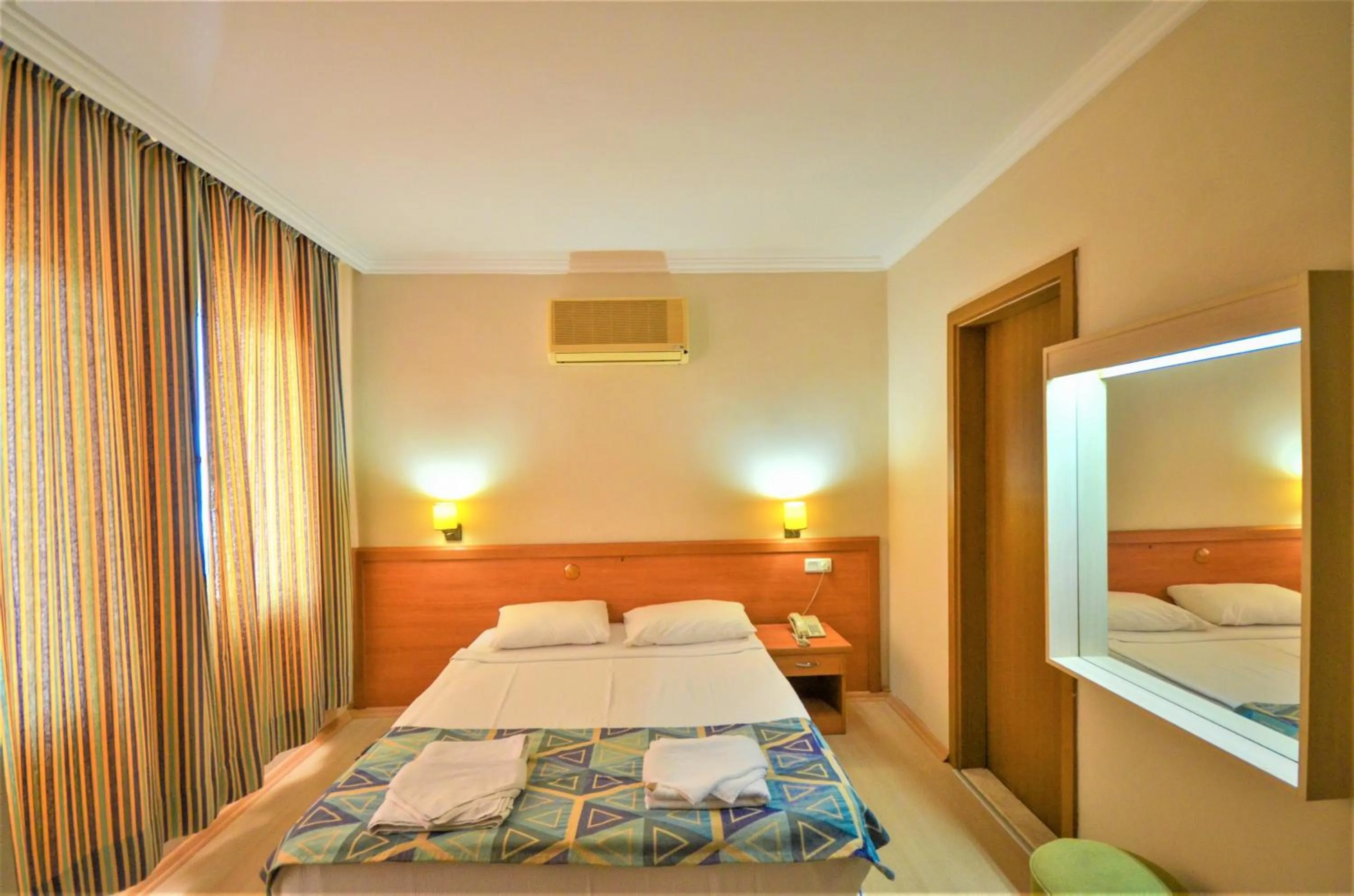 Bed in Select Suite & Apart Hotel