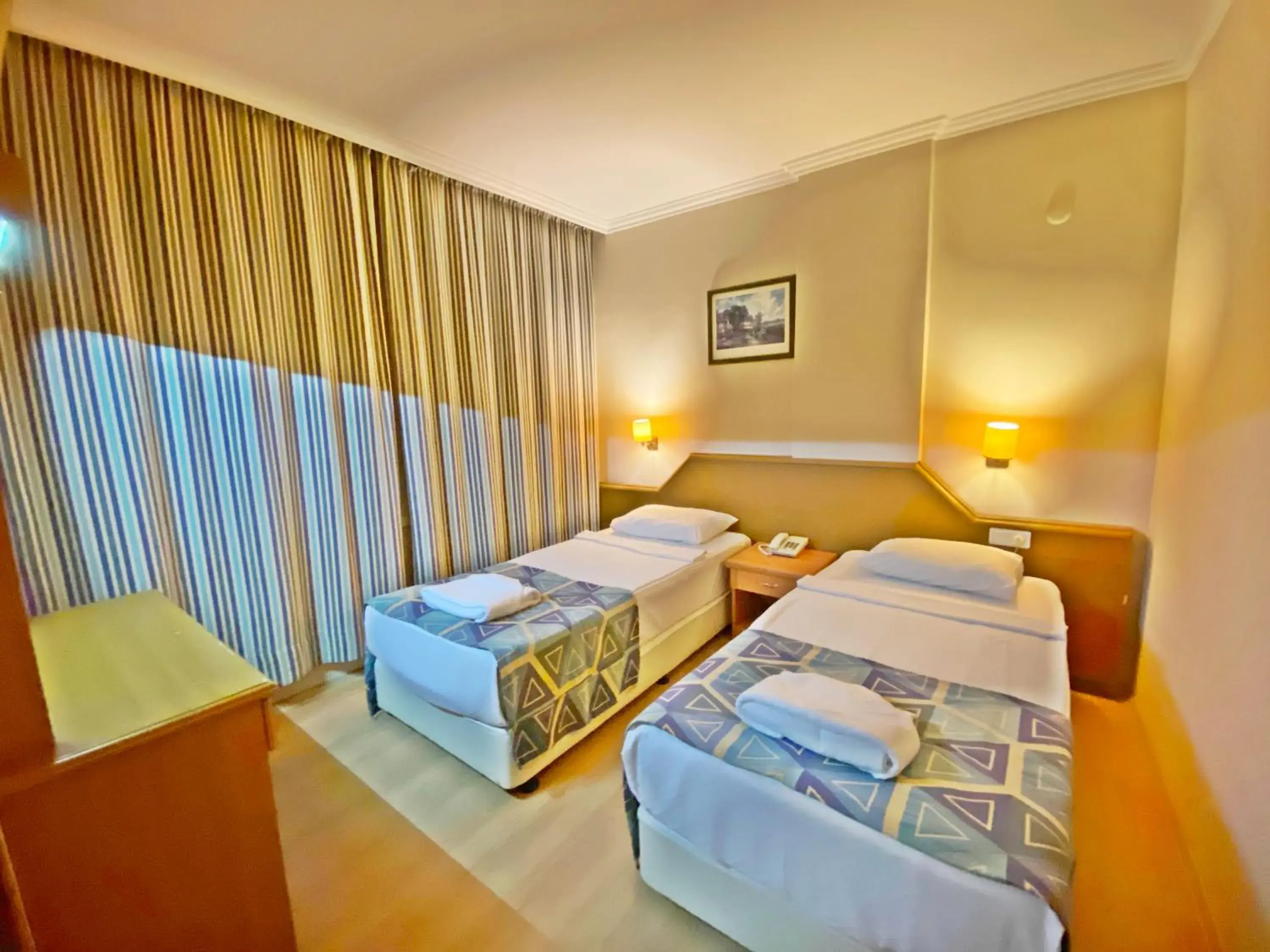 Massage, Bed in Select Suite & Apart Hotel Massage, Bed in Select Suite & Apart Hotel