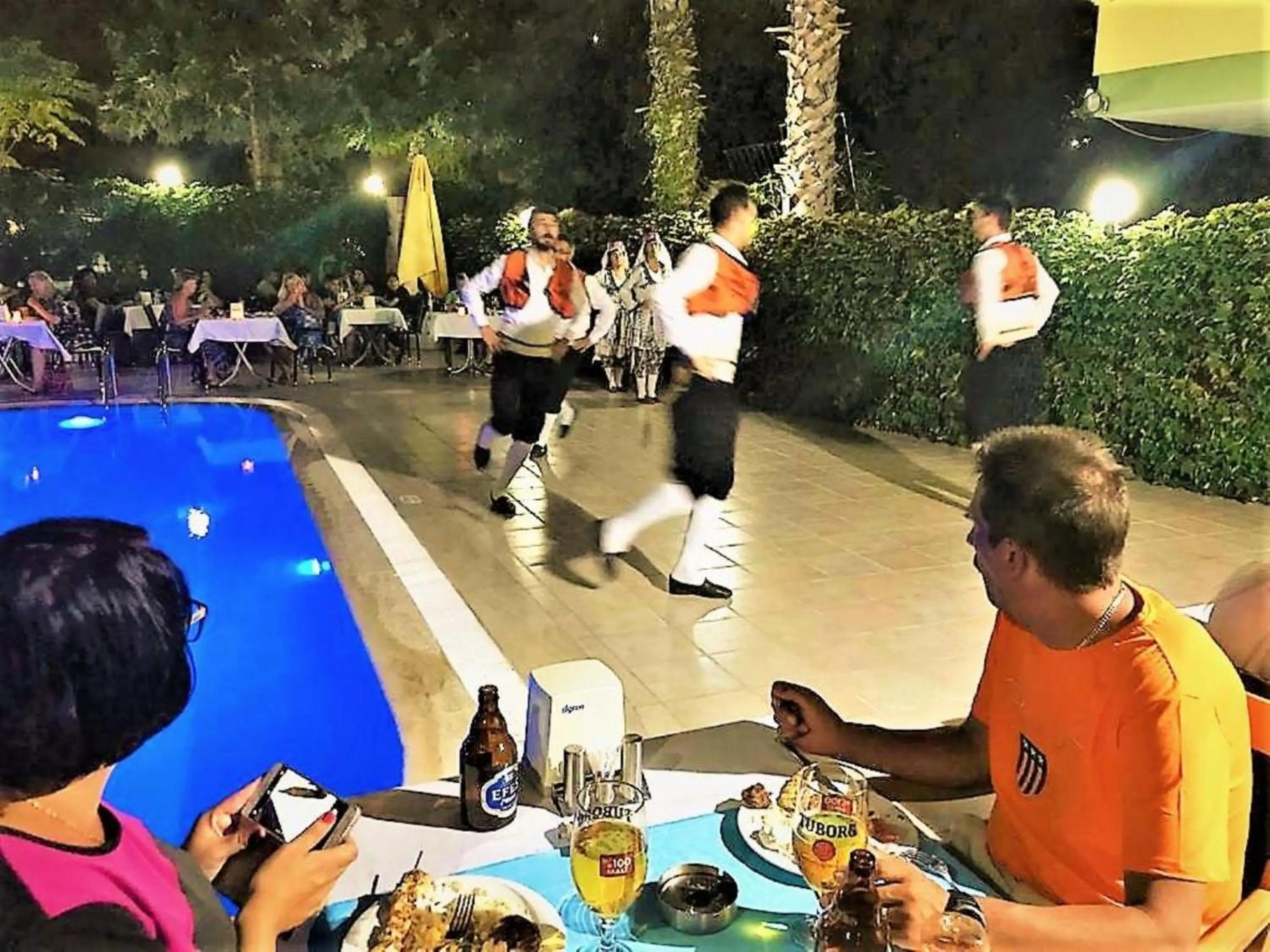 Entertainment in Select Suite & Apart Hotel