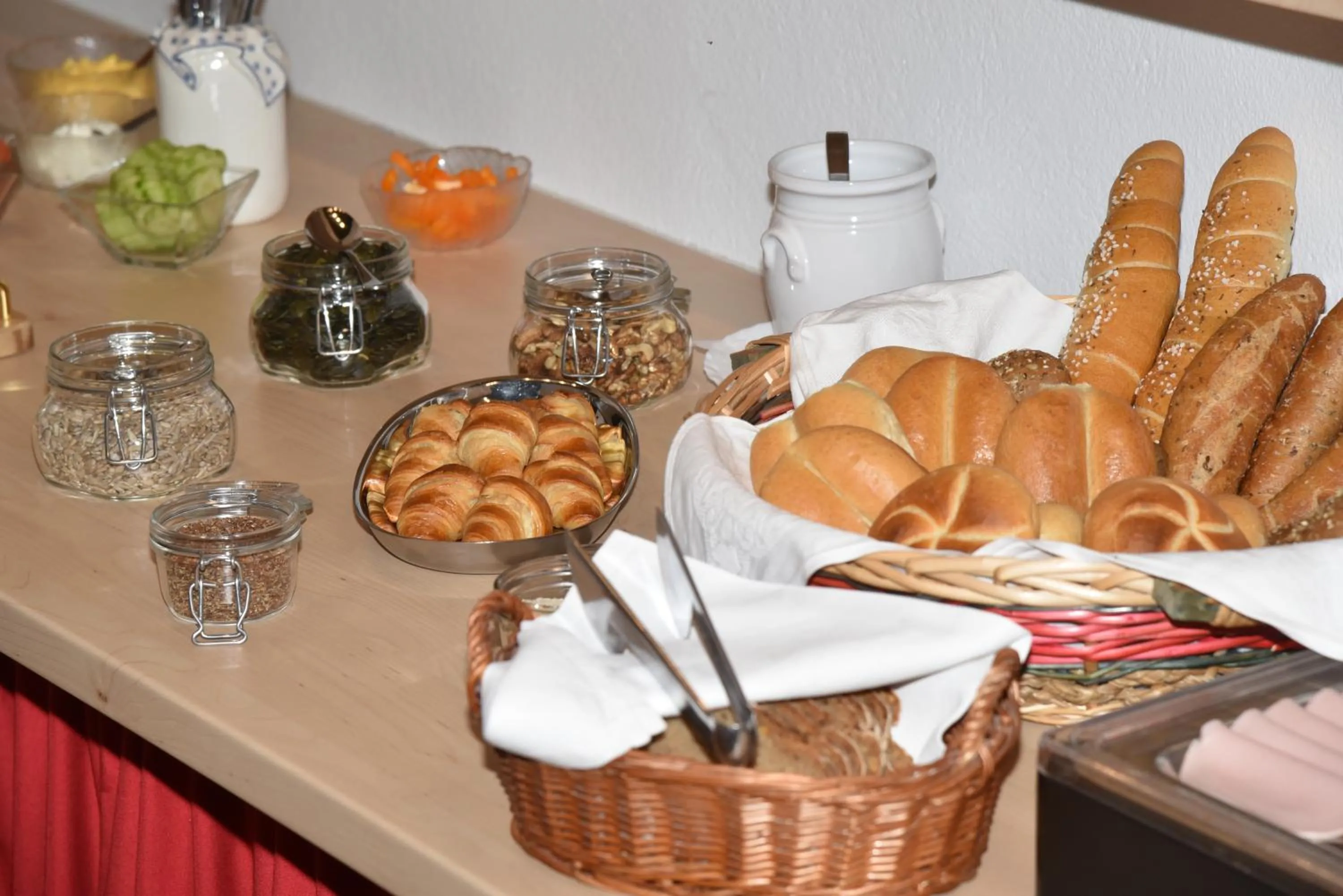 Buffet breakfast in Thermenpension Gigler