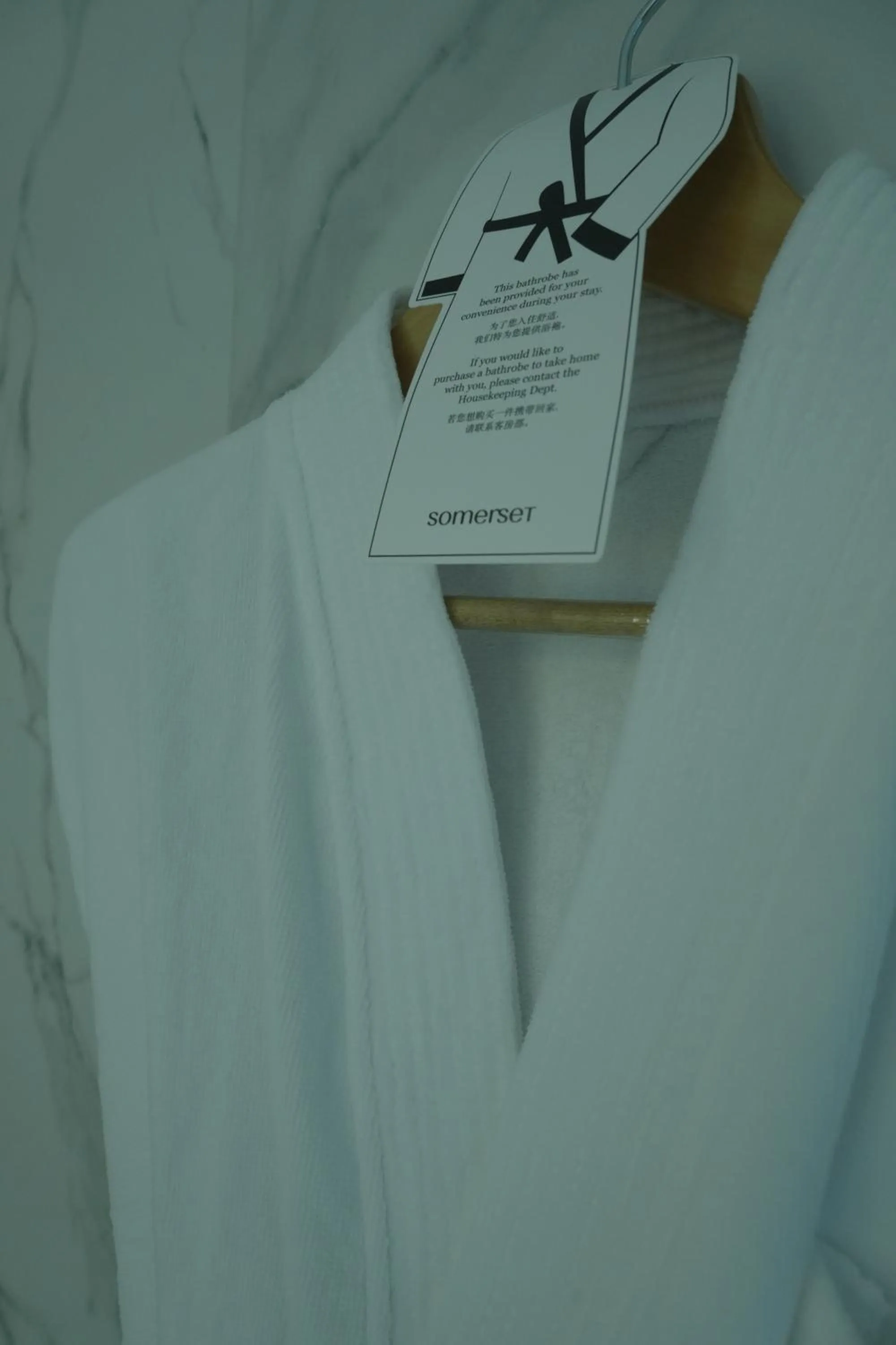 Shower in Somerset Fengdong Xi'an