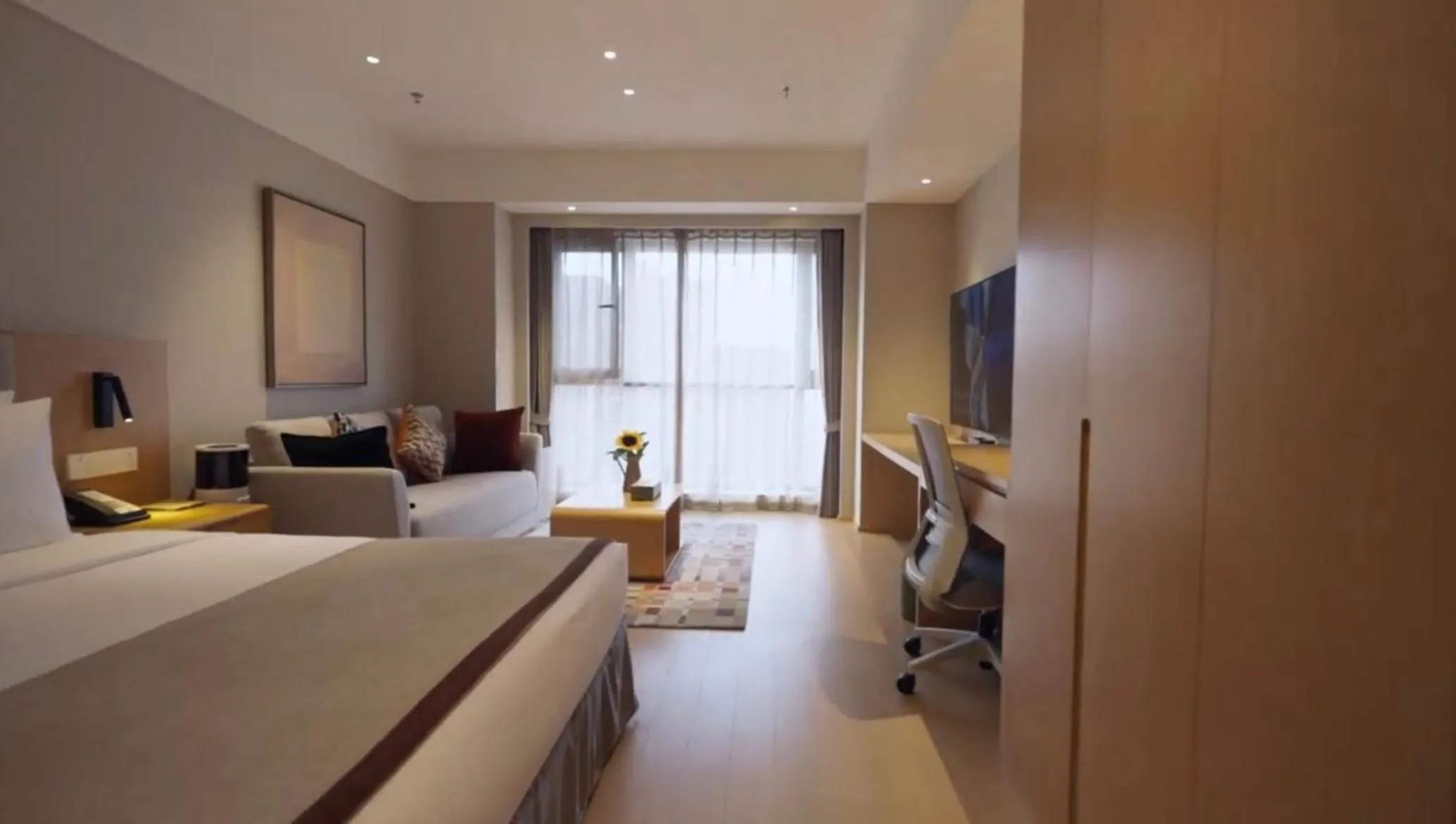 Photo of the whole room in Somerset Fengdong Xi'an