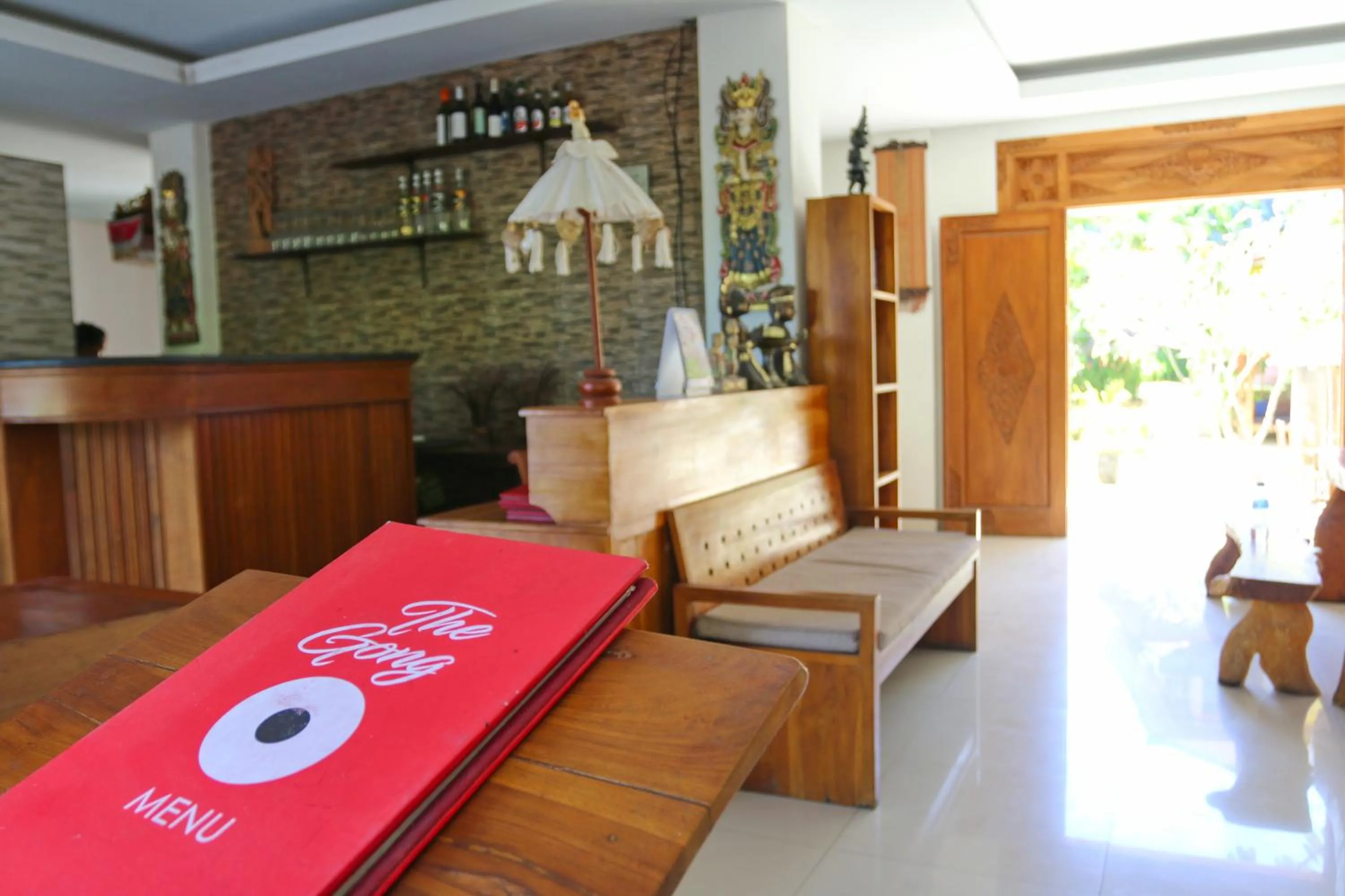 Restaurant/places to eat in The Gong