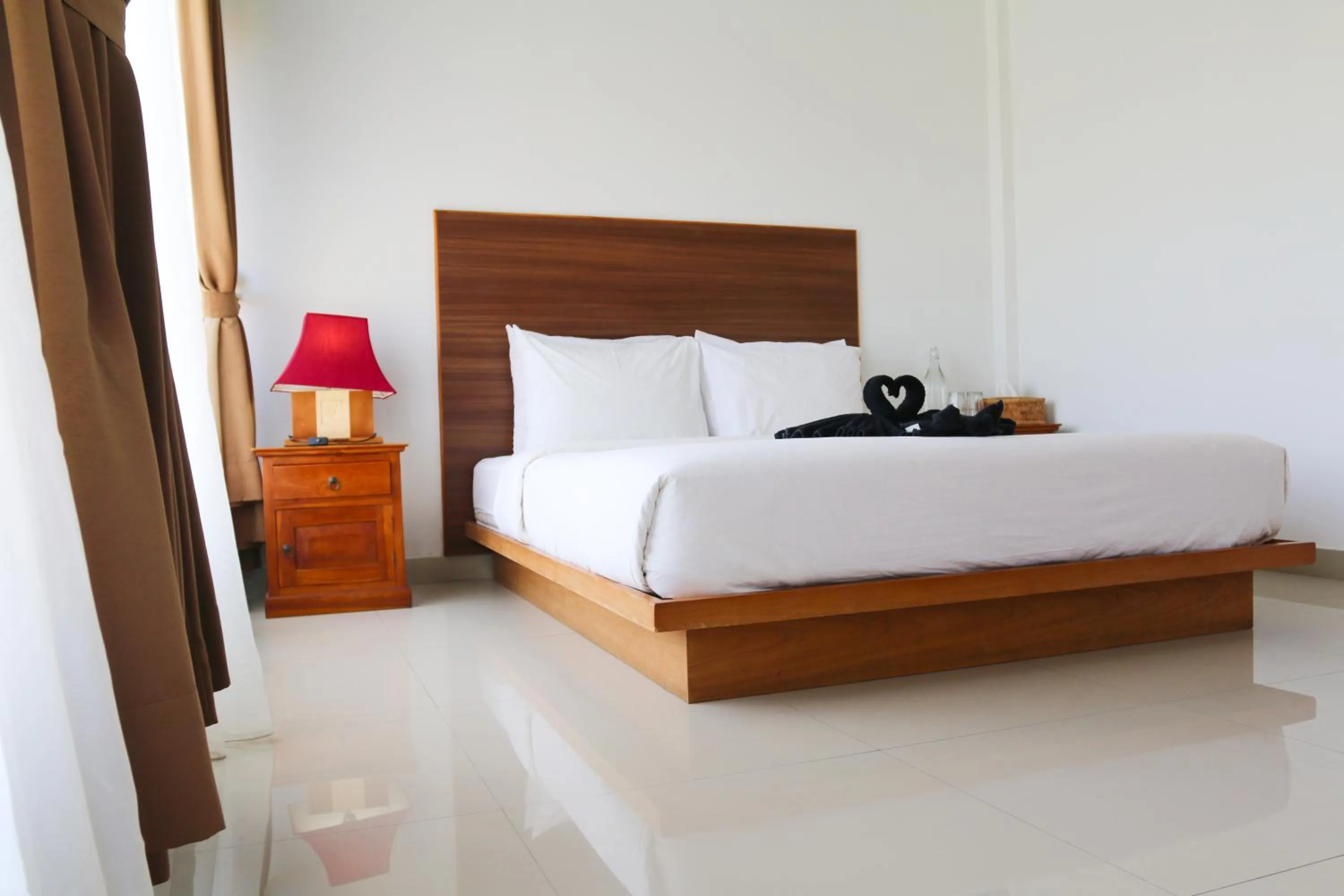 Bed in The Gong