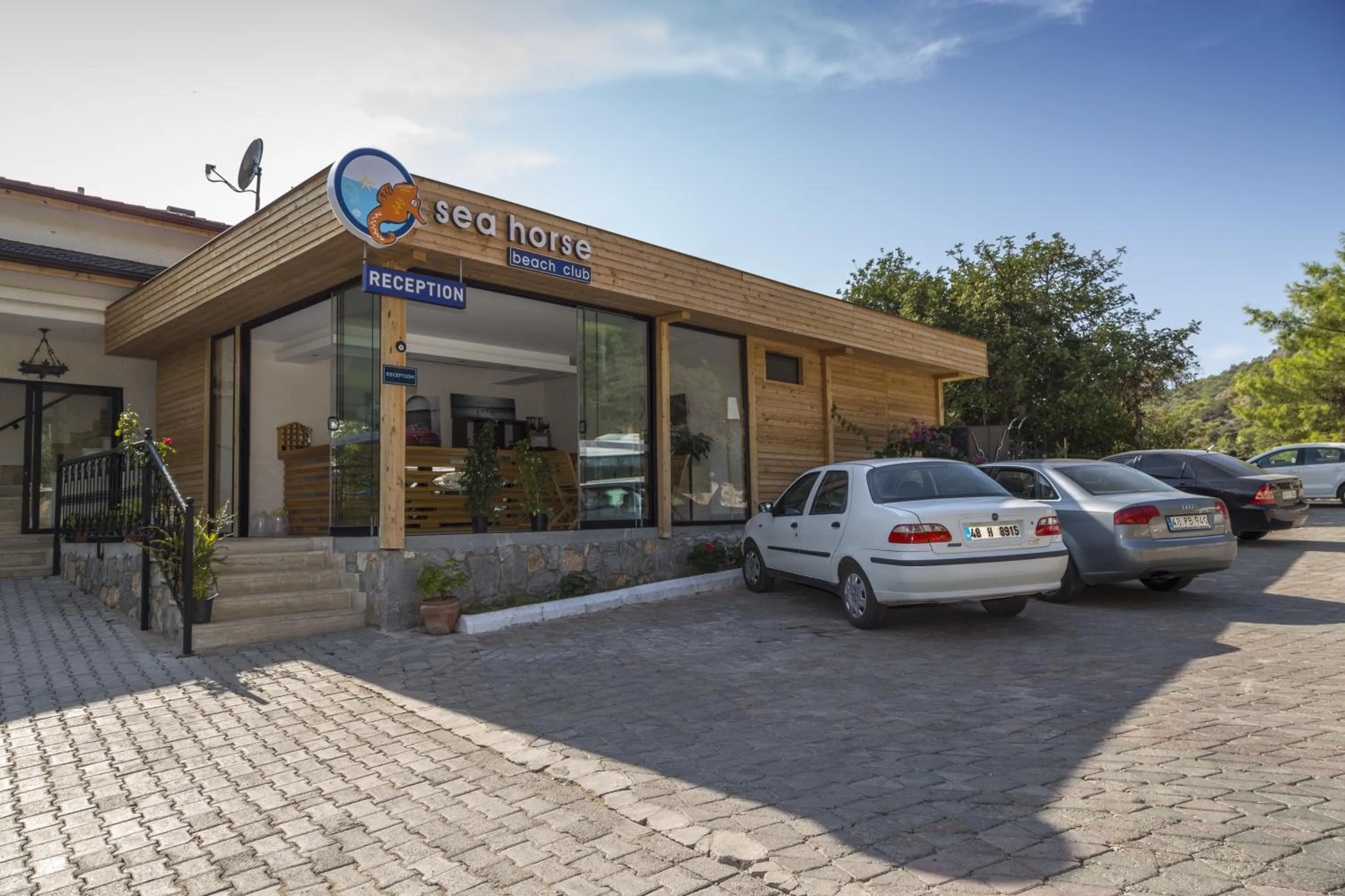 Facade/entrance in S3 Seahorse Beach Club