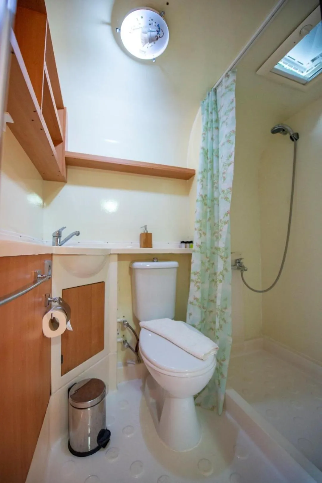 Bathroom in S3 Seahorse Beach Club