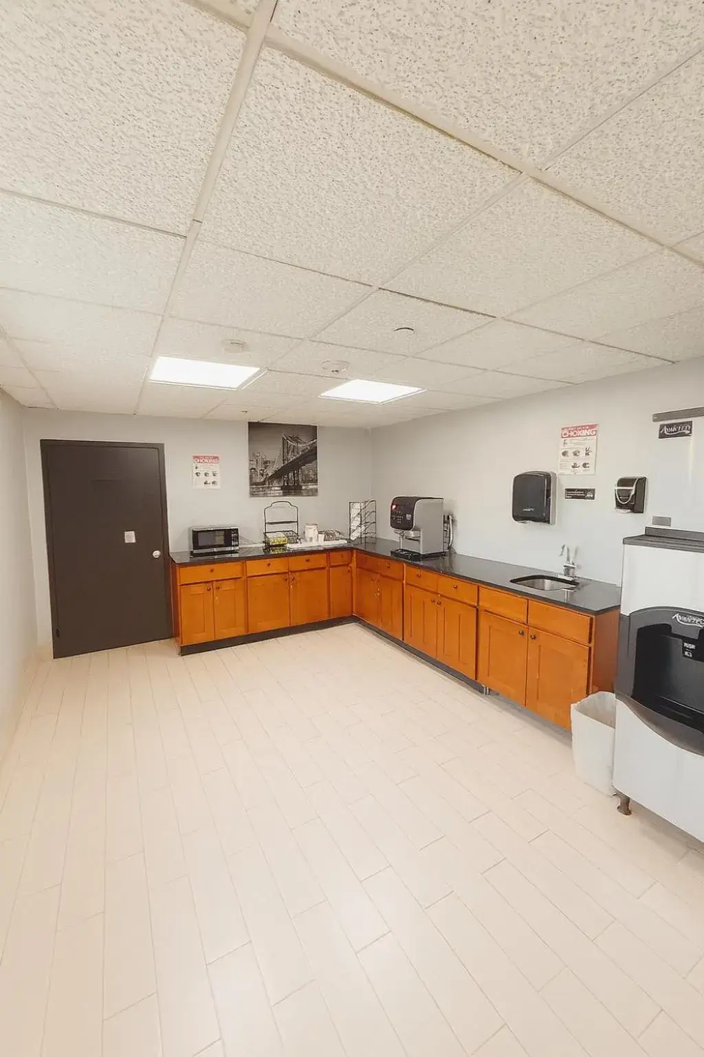 Lounge or bar in Floral Park Motor Lodge Lounge or bar in Floral Park Motor Lodge