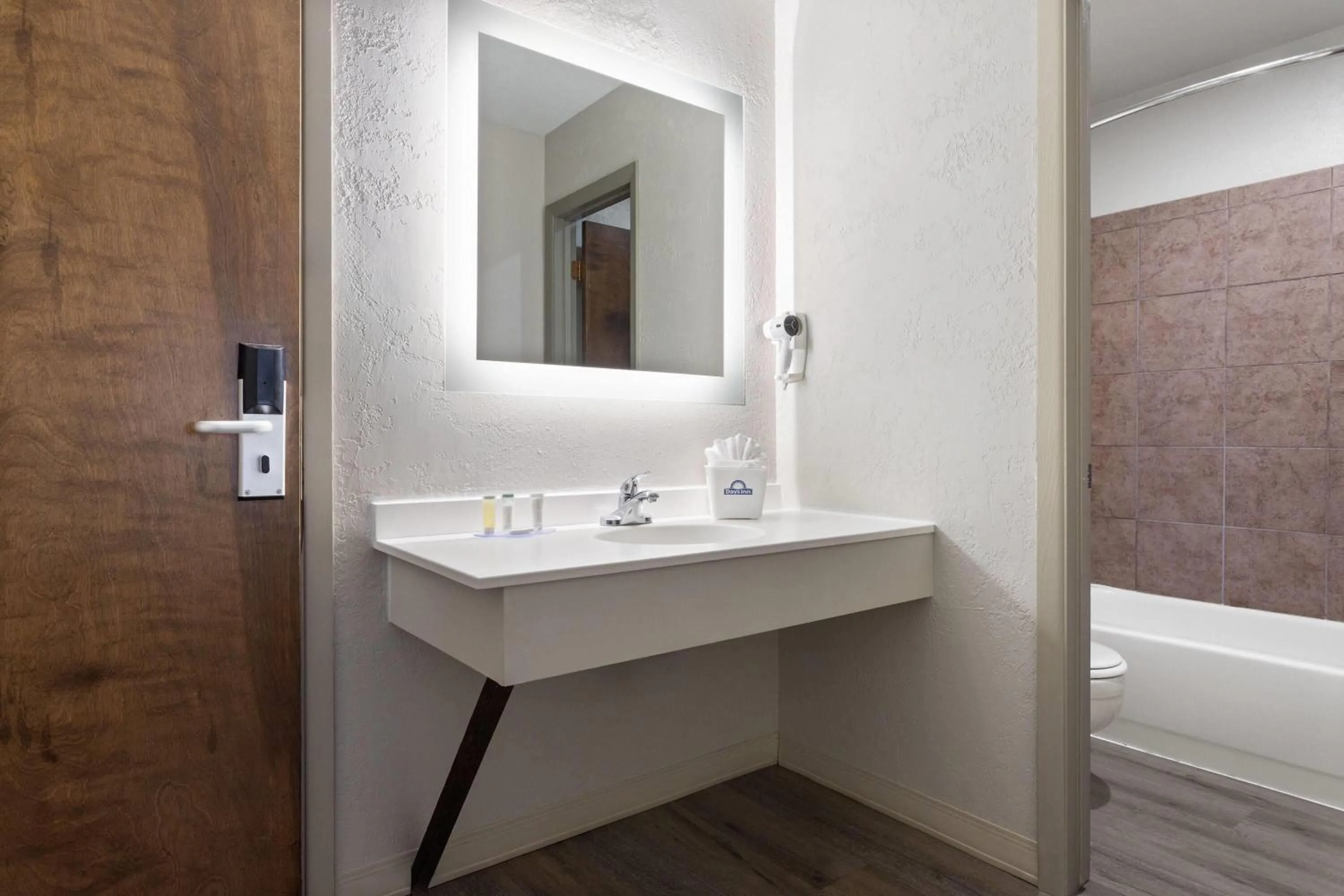 Bathroom in Days Inn and Suites by Wyndham Downtown Missoula-University