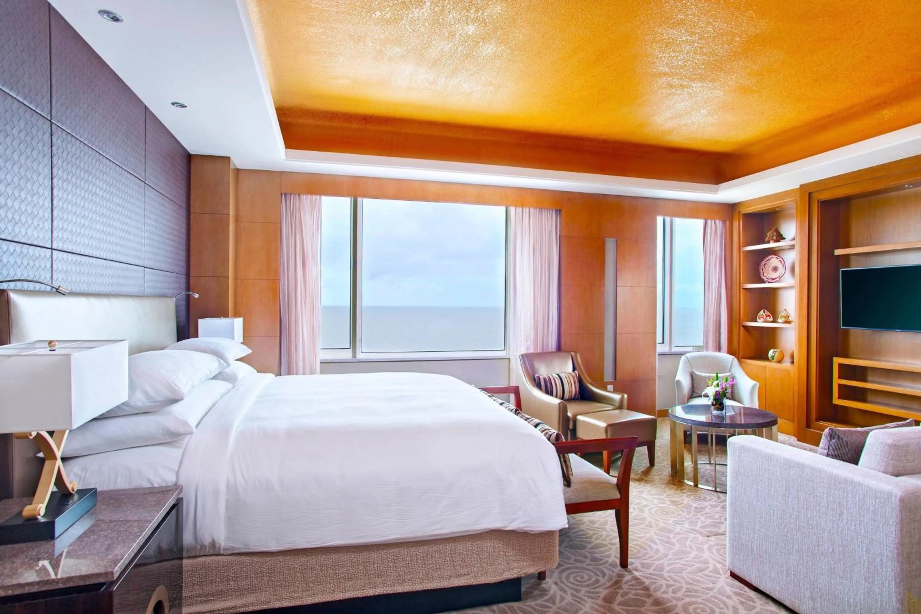 Bedroom, Bed in Guyana Marriott Hotel Georgetown