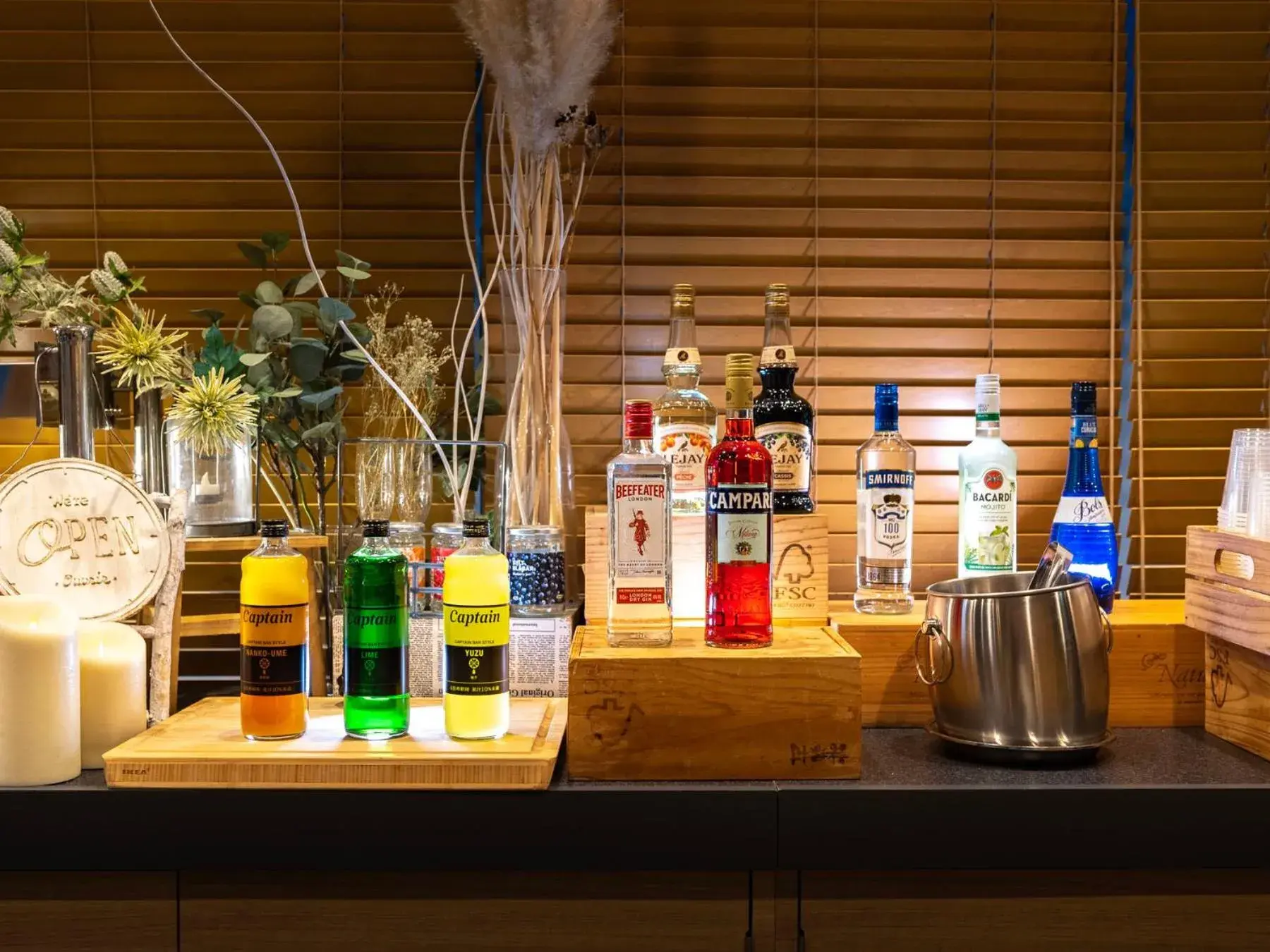 Lounge or bar in Super Hotel Premier Akasaka Lounge or bar in Super Hotel Premier Akasaka