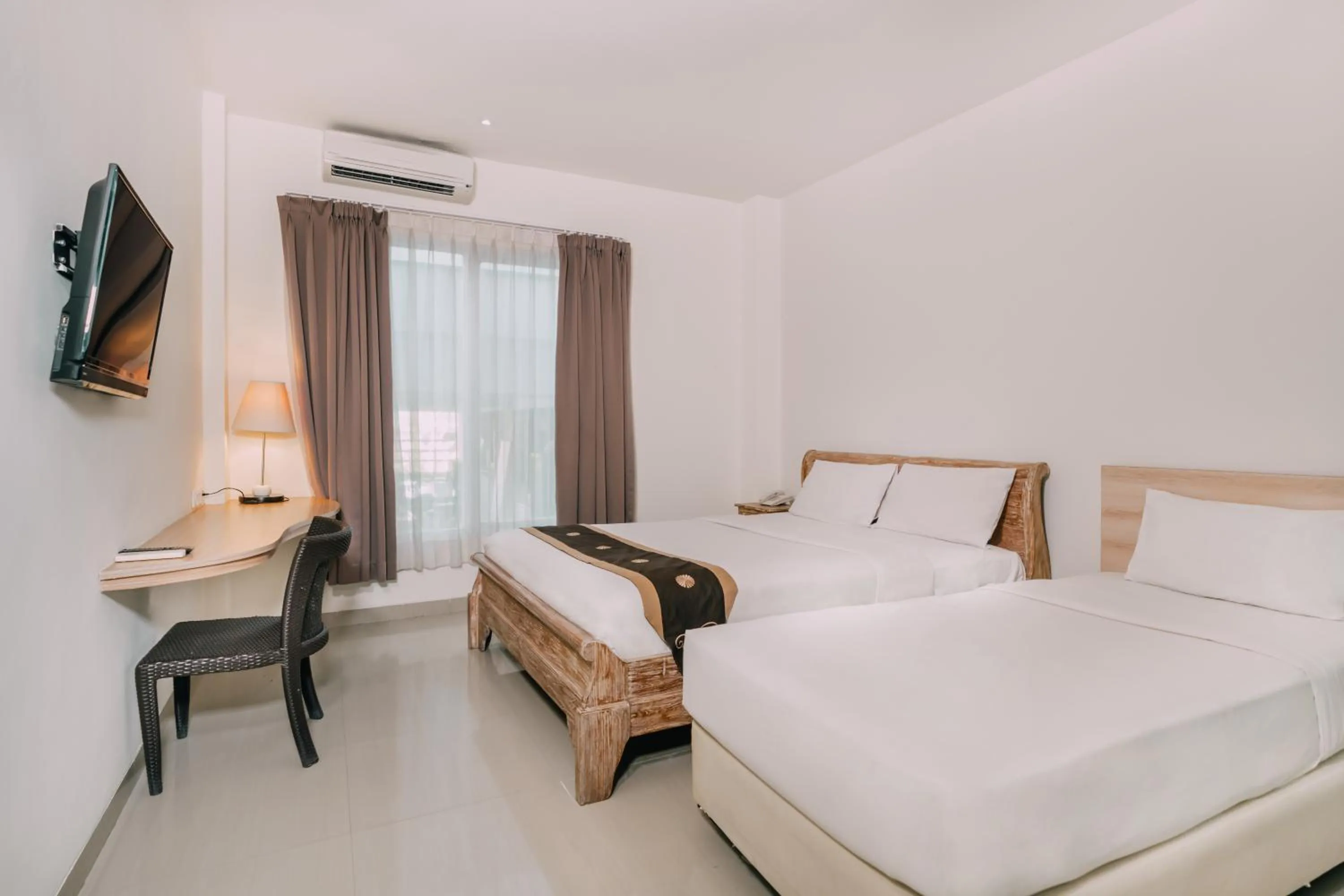 Bathroom, Bed in The Salak Style Hotel