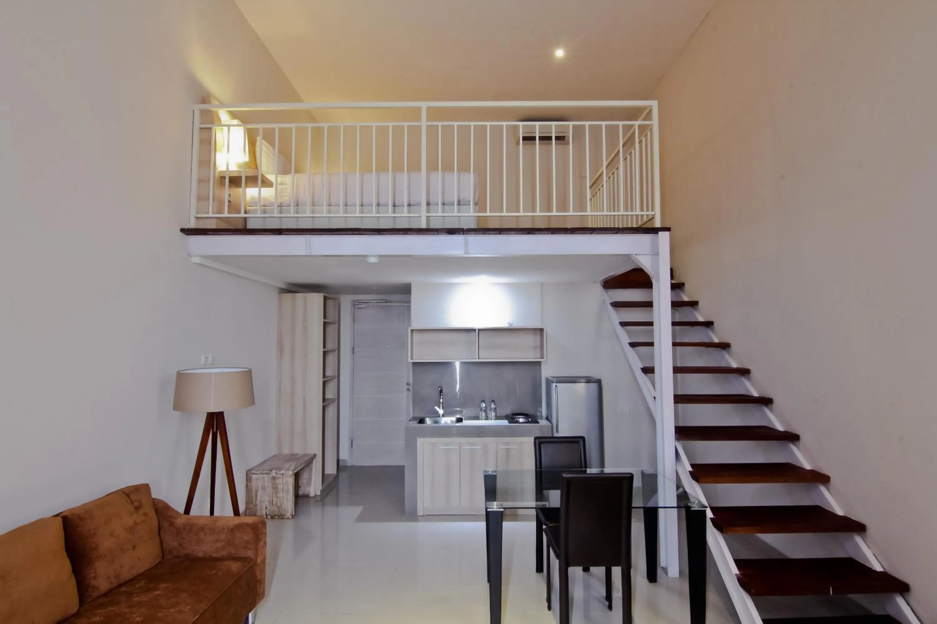 Kitchen or kitchenette in The Salak Style Hotel