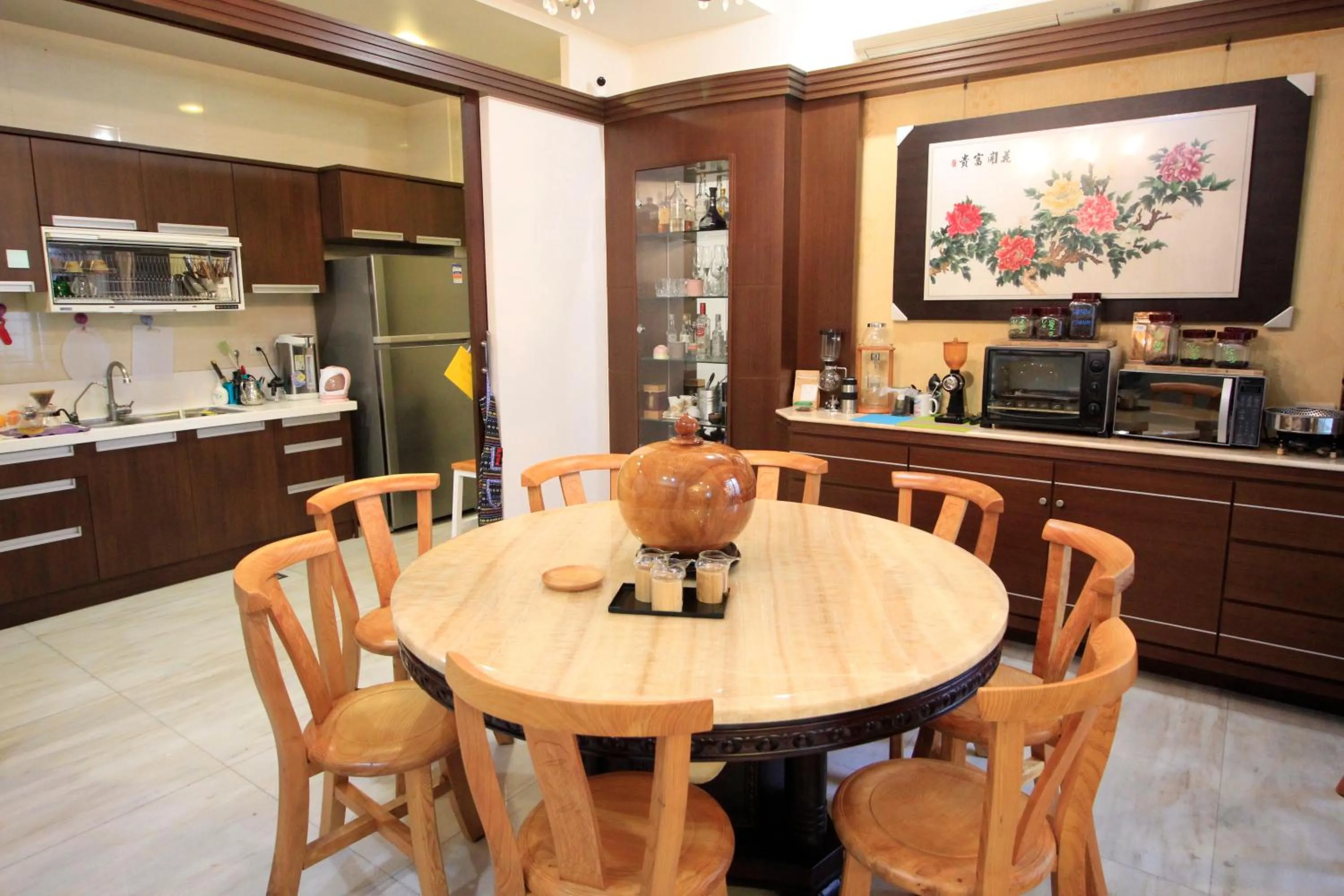Kitchen or kitchenette in Green Park Homestay